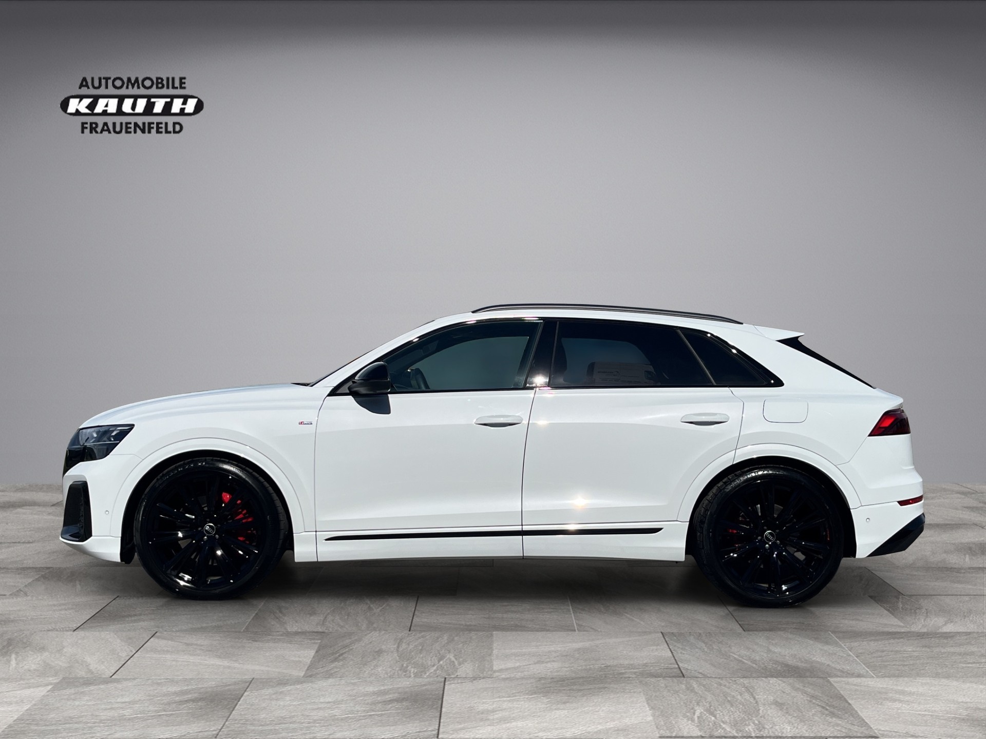 AUDI Q8 SUV TFSI e quattro 290 kW tiptronic *Standklima/Heizung, Allradlenkung Panodach, B&O, Nachtsicht, 5J.Garantie*-image-1