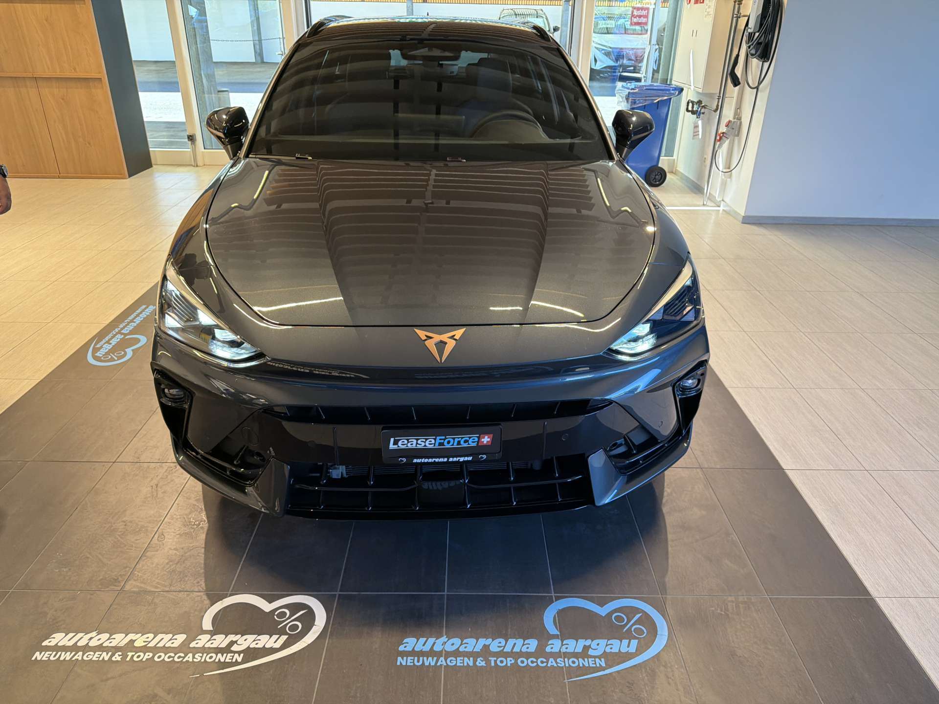 CUPRA LEON ST 2.0 TDi DSG-Automat-image-10