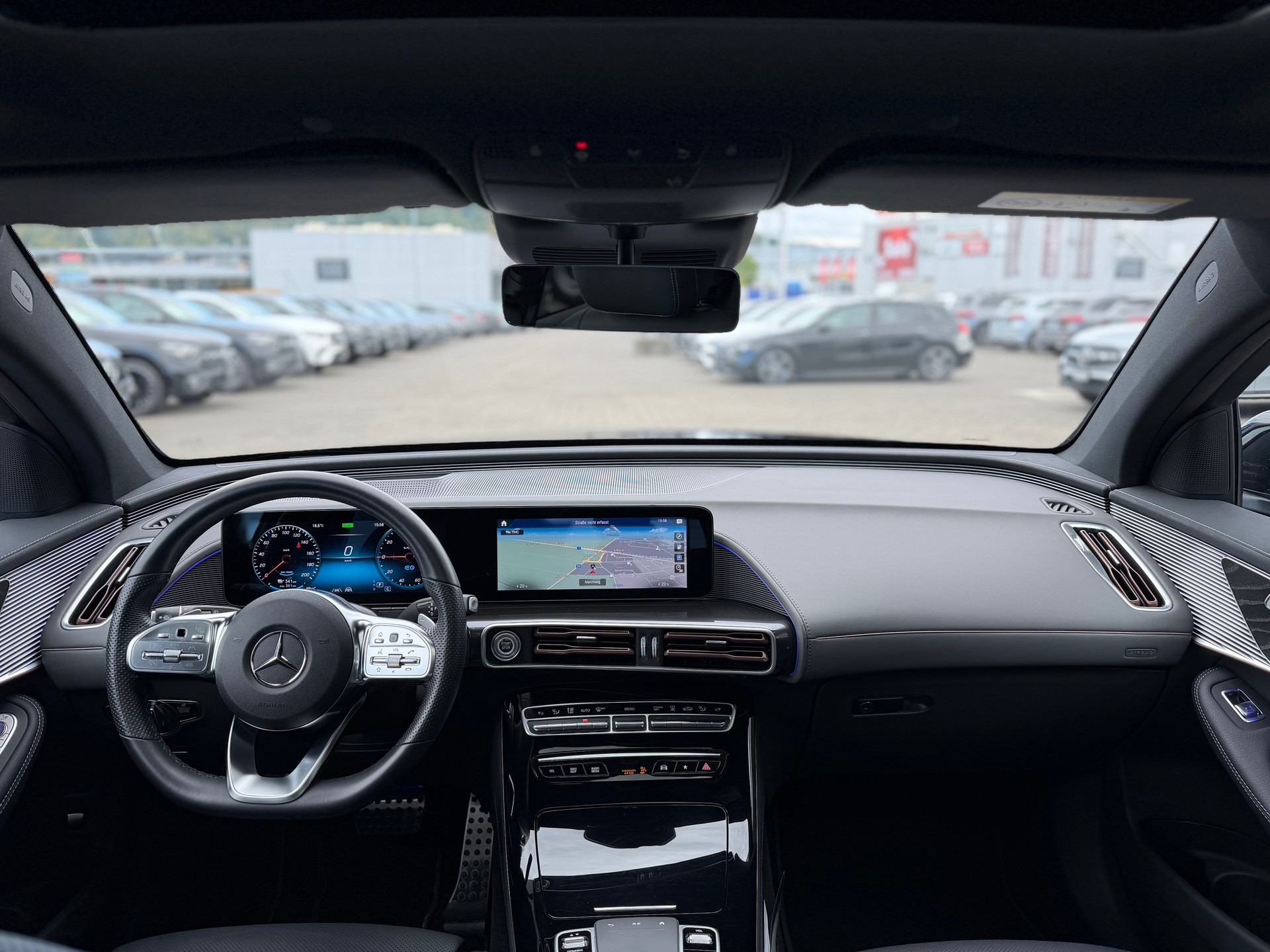 MERCEDES-BENZ EQC 400 AMG Line 4Matic EQ Star-image-4