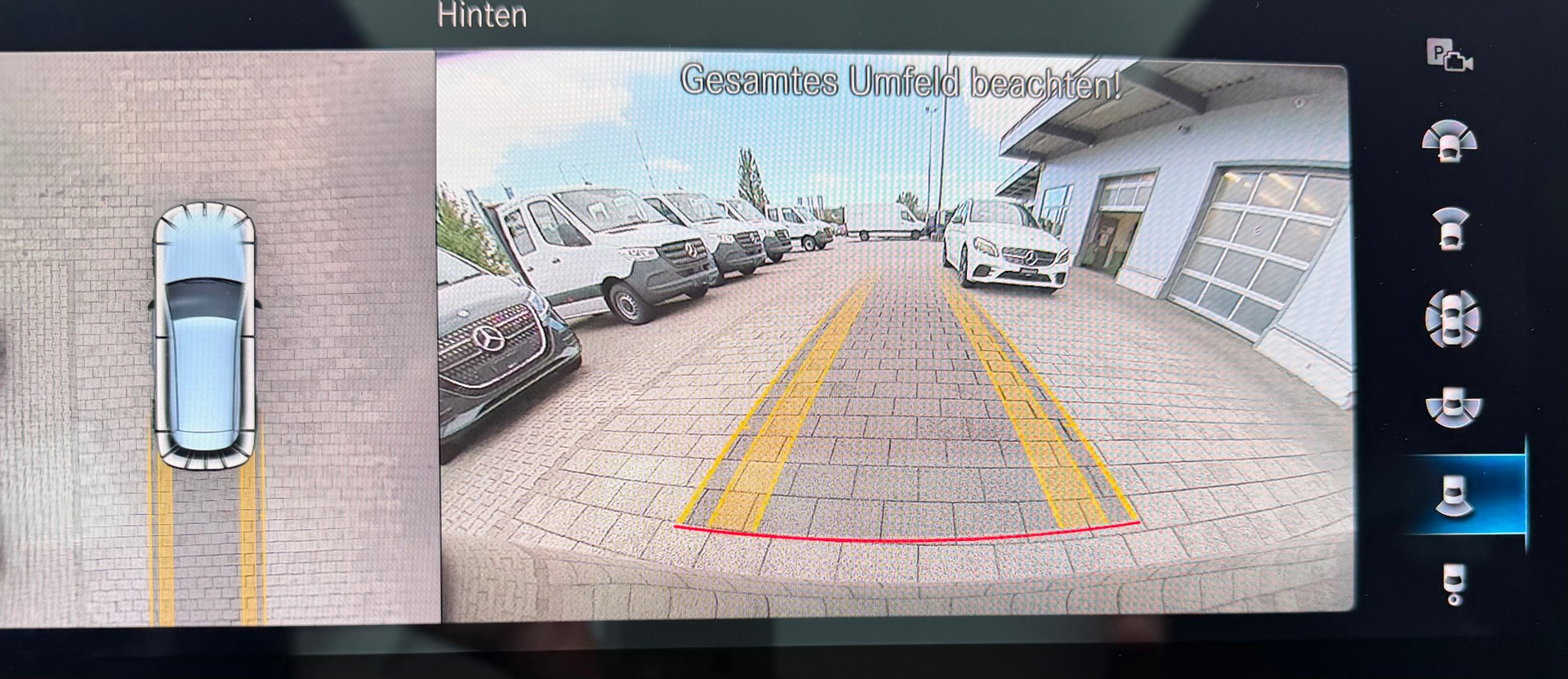 MERCEDES-BENZ EQC 400 AMG Line 4Matic EQ Star-image-9