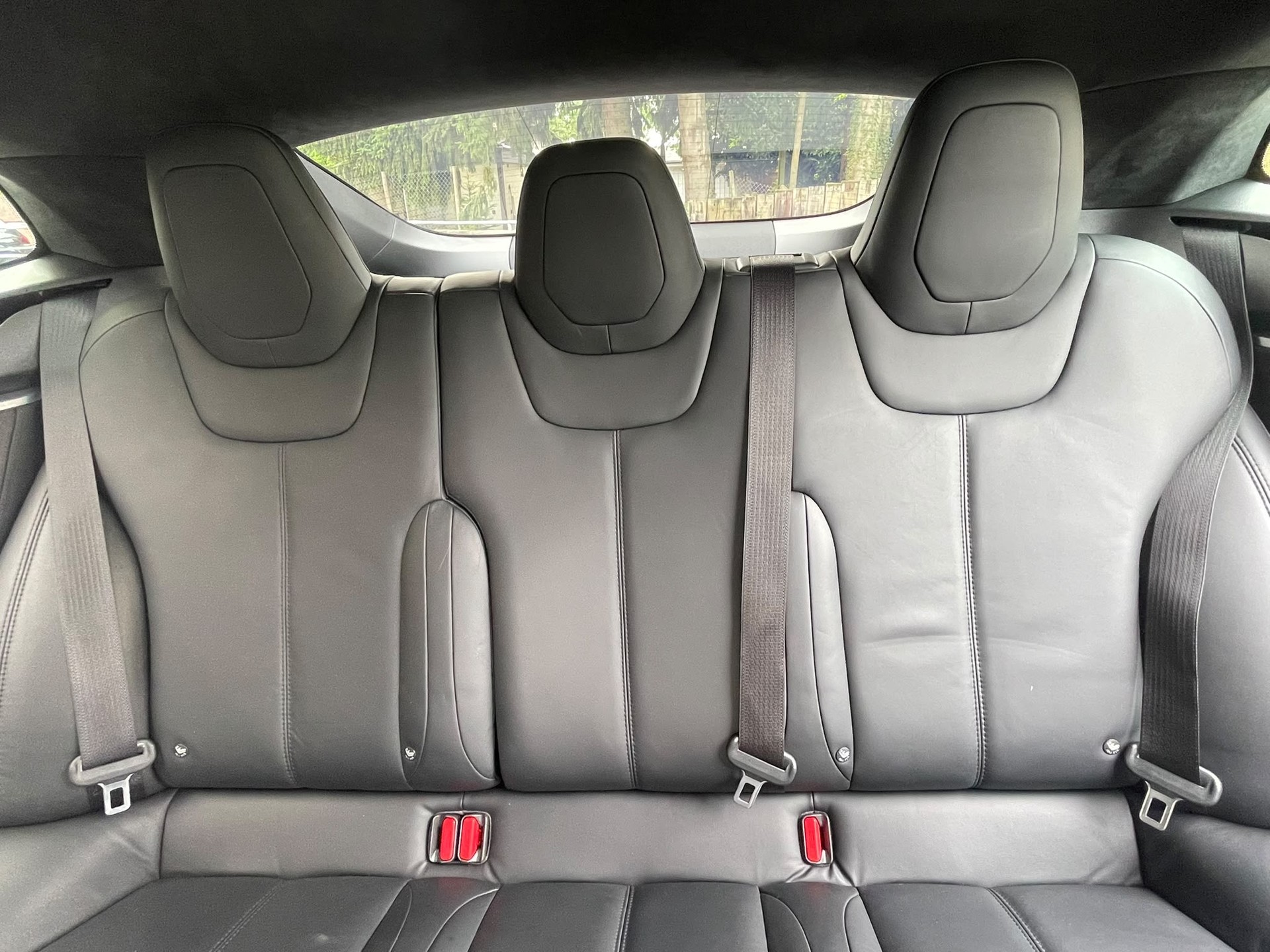 TESLA Model S 90 D SOH 89.5% Performance 772PS Free Supercharging Lifetime-image-15