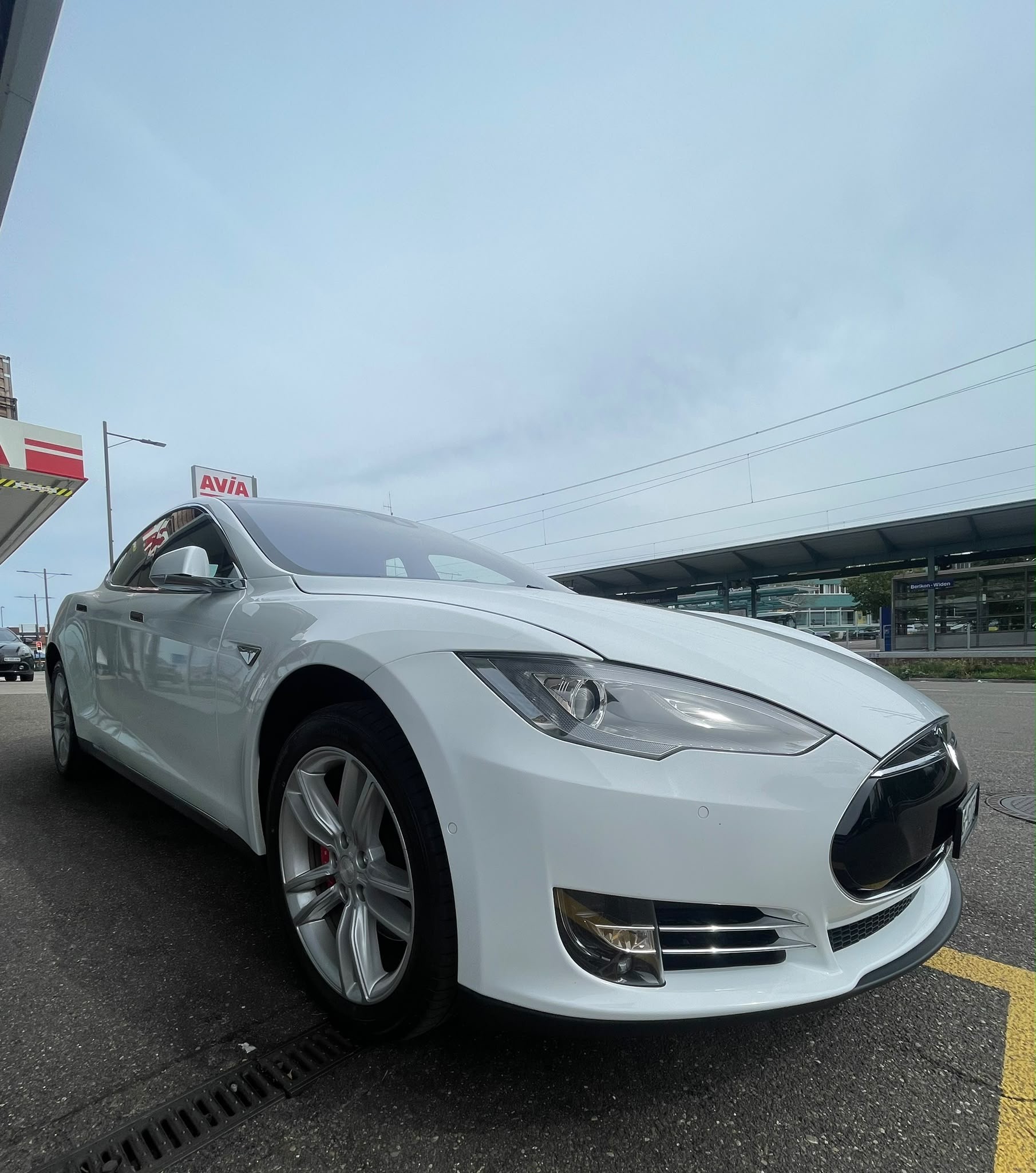 TESLA Model S 90 D SOH 89.5% Performance 772PS Free Supercharging Lifetime-image-4