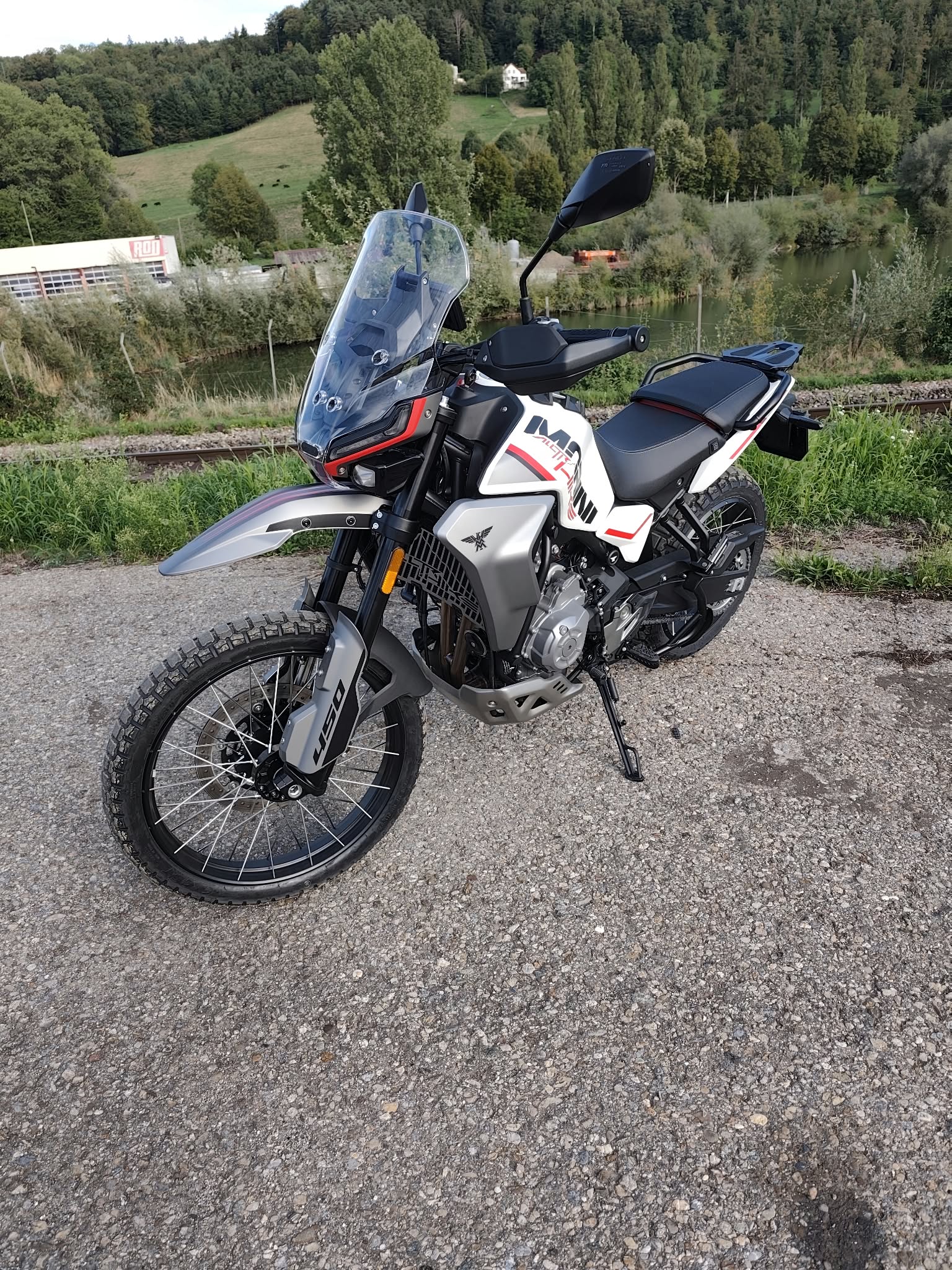 MOTO MORINI ALLTRHIKE-image-2