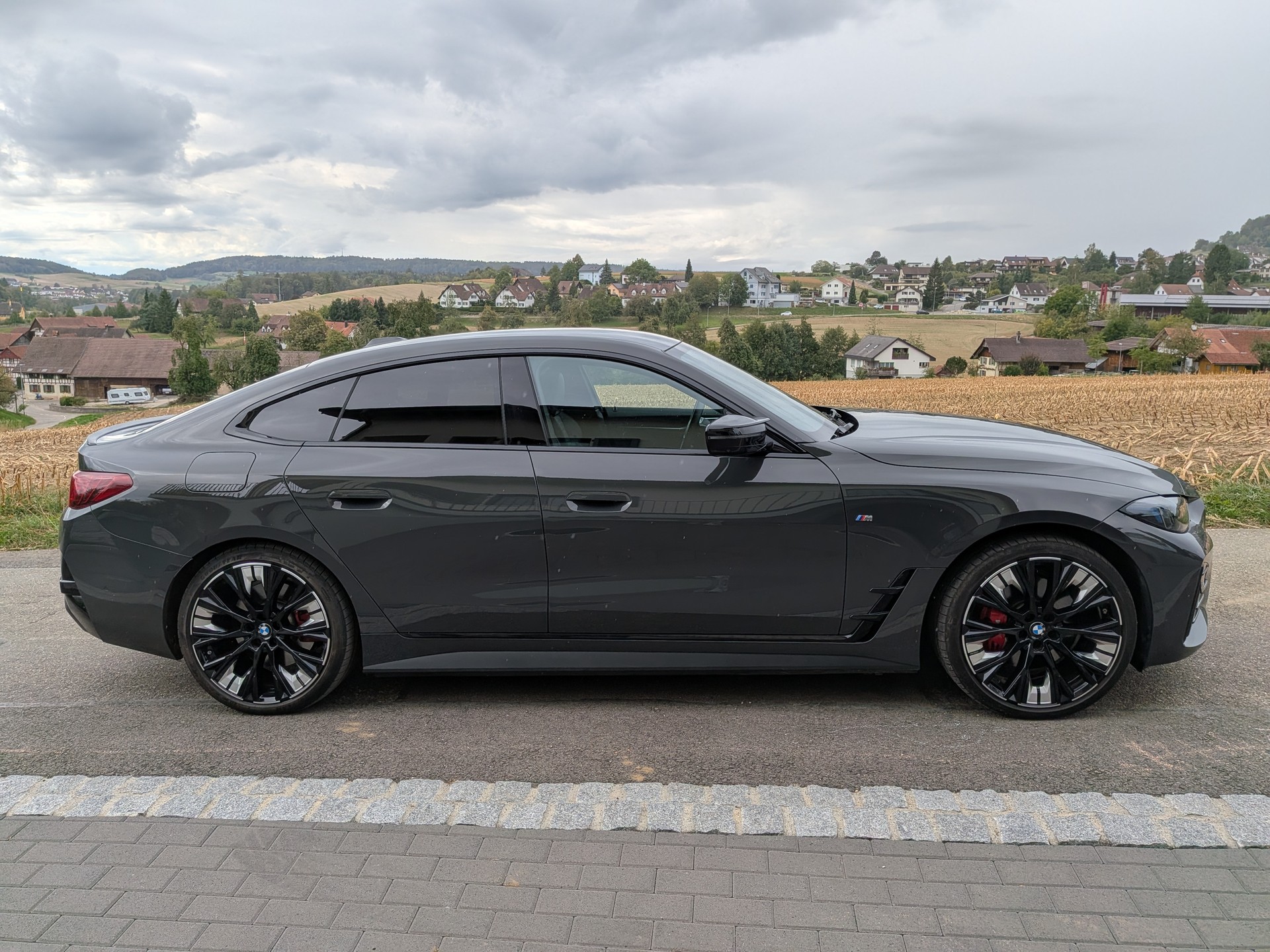 BMW M50 M Sport Pro-image-1