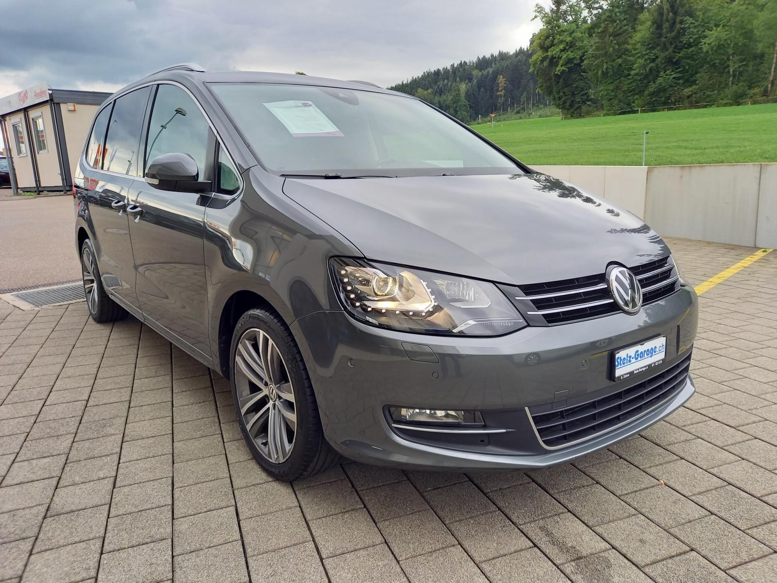 VW Sharan 1.4 TSI BlMT Highline DSG **7 Sitze**-image-3