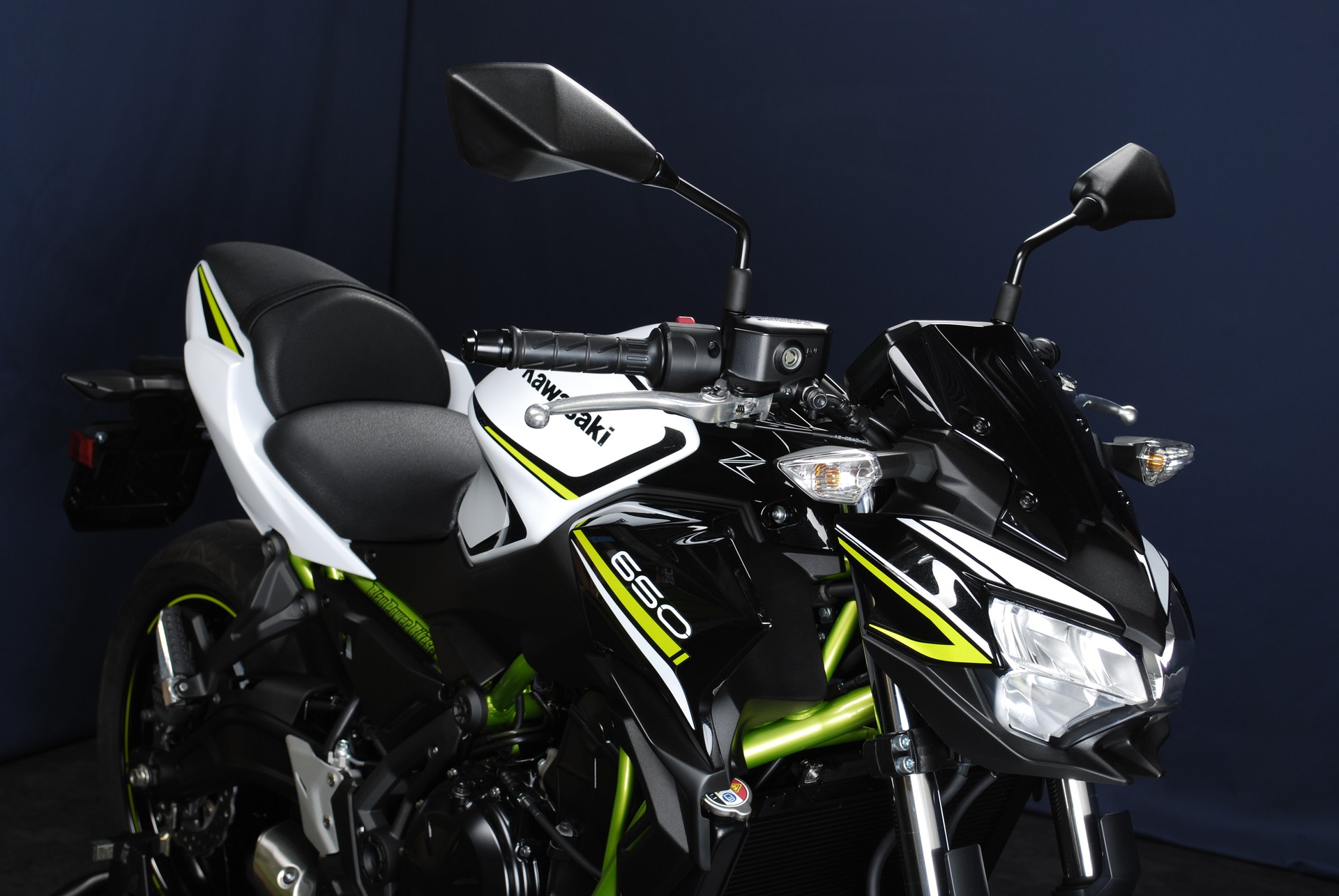 KAWASAKI Z 650 (35kW) MY20-showroom-element-3