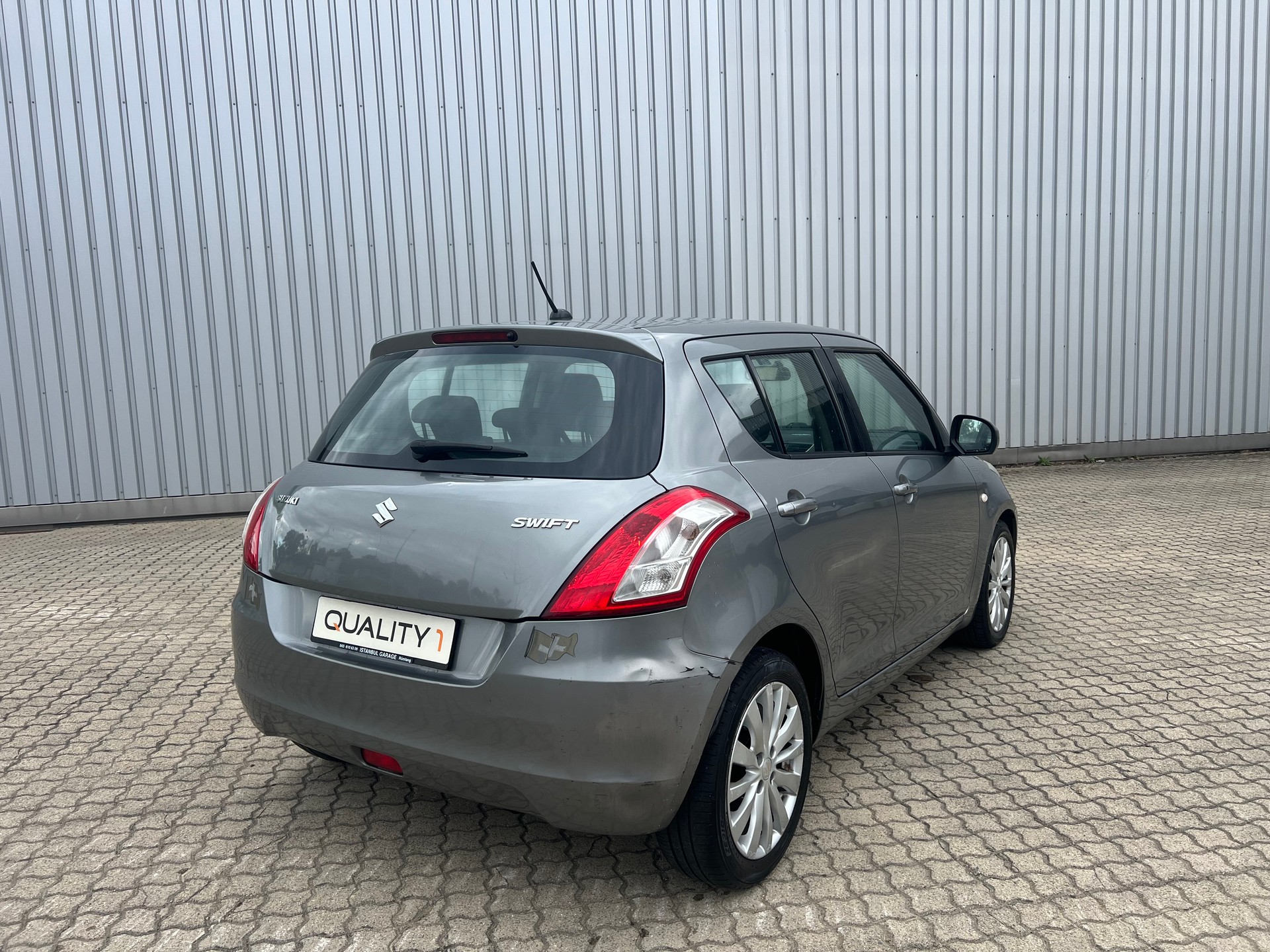 SUZUKI Swift 1.2i 16V GL Automatic-image-5