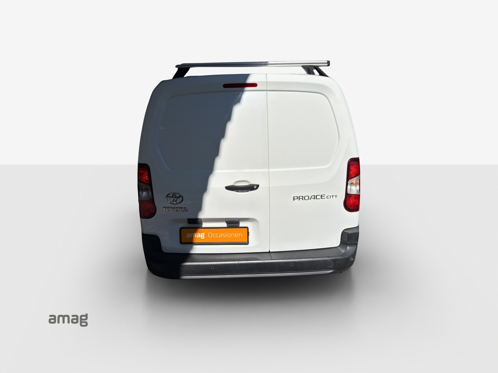 TOYOTA Proace City Van 1.5D Active Medium-image-3