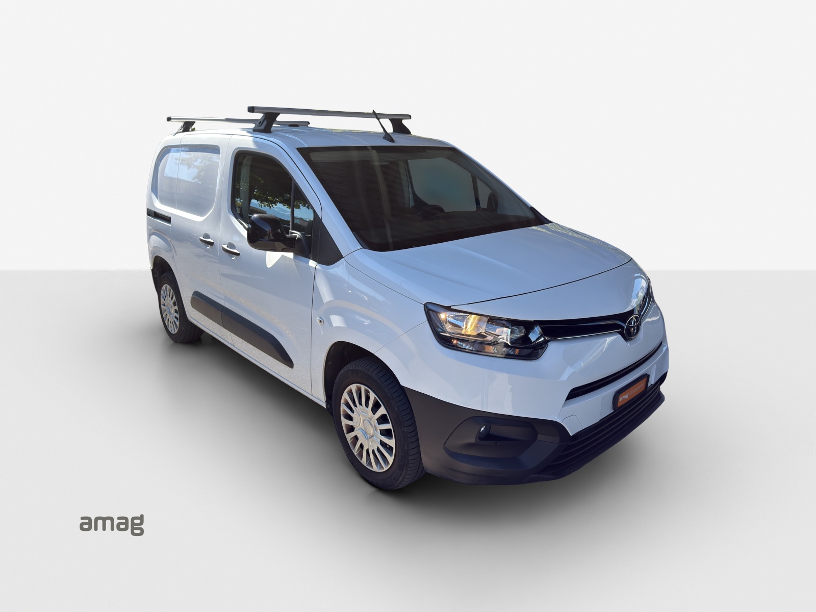 TOYOTA Proace City Van 1.5D Active Medium-image-5