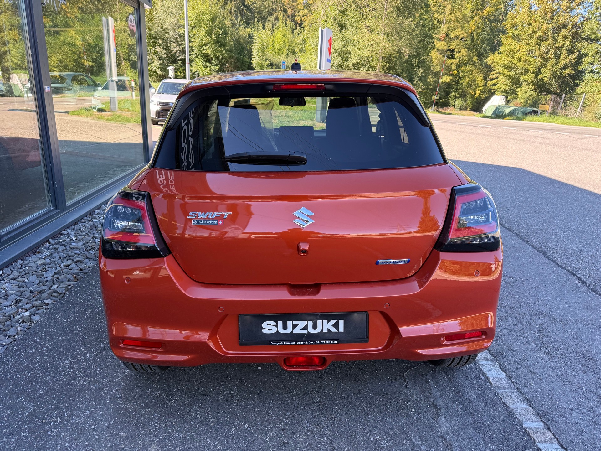 SUZUKI Swift 1.2 Piz Sulai Hybrid Top 4x4-image-4