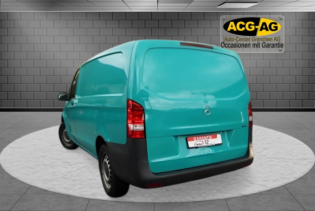 MERCEDES-BENZ Vito 114 BlueTEC L 4Matic 7G-Tronic Euro 6 ** Frisch ab MKF und Service ** CH-FZG **-image-3