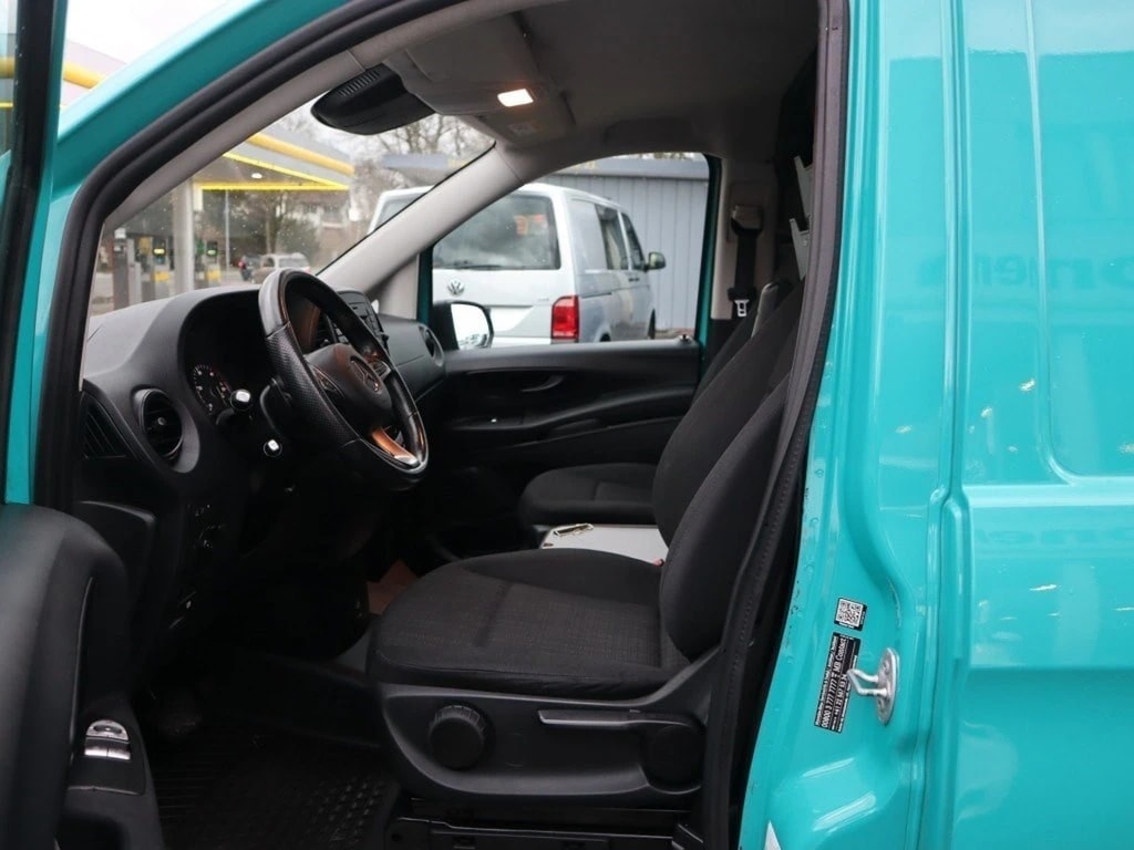 MERCEDES-BENZ Vito 114 BlueTEC L 4Matic 7G-Tronic Euro 6 ** Frisch ab MKF und Service ** CH-FZG **-image-10