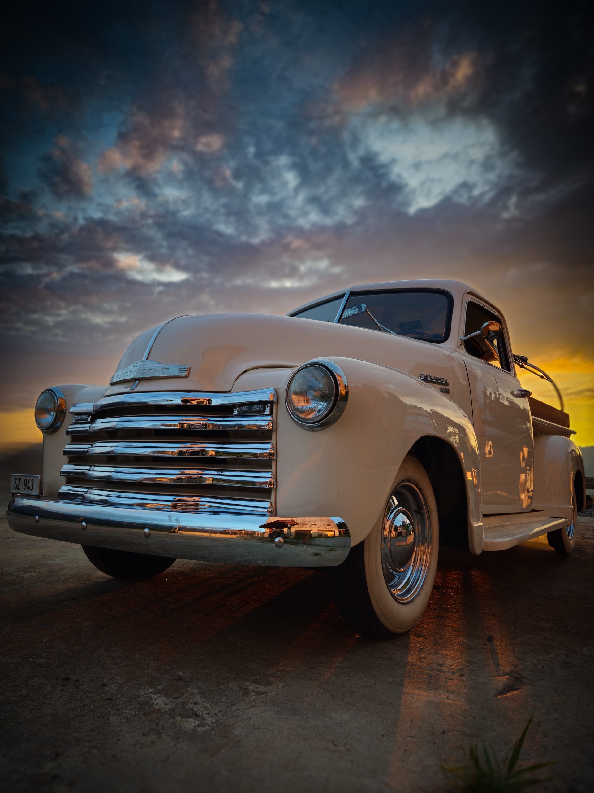 CHEVROLET C3100-image-0