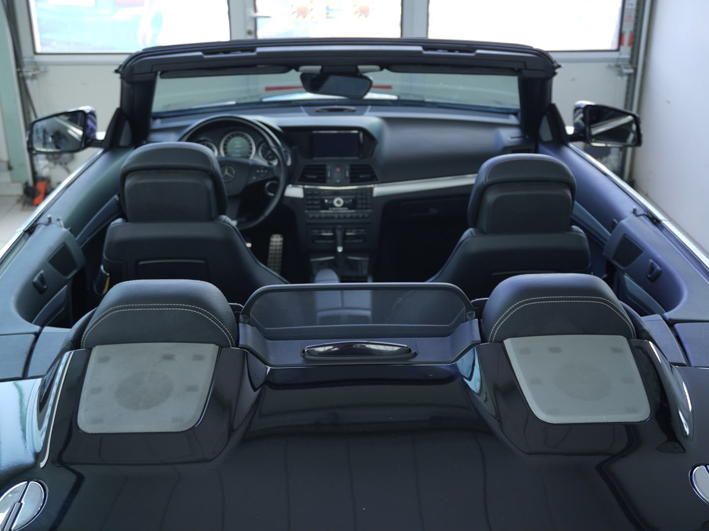 MERCEDES-BENZ E 350 CGI BlueEfficiency 7G-Tronic AMG Sportpaket-image-5