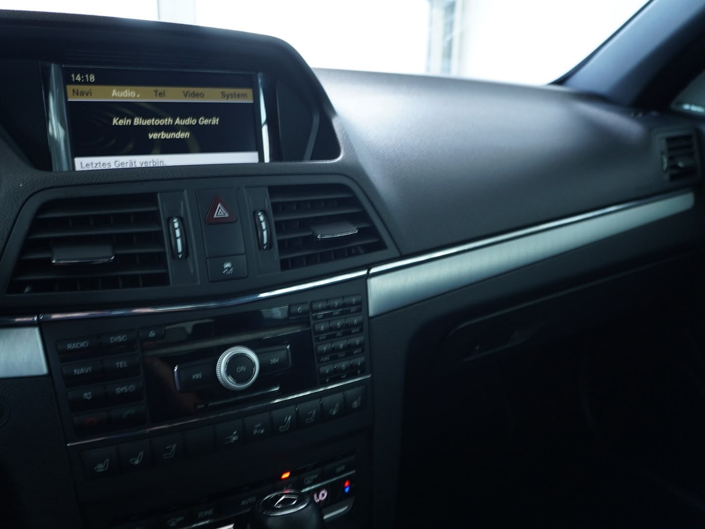 MERCEDES-BENZ E 350 CGI BlueEfficiency 7G-Tronic AMG Sportpaket-image-9
