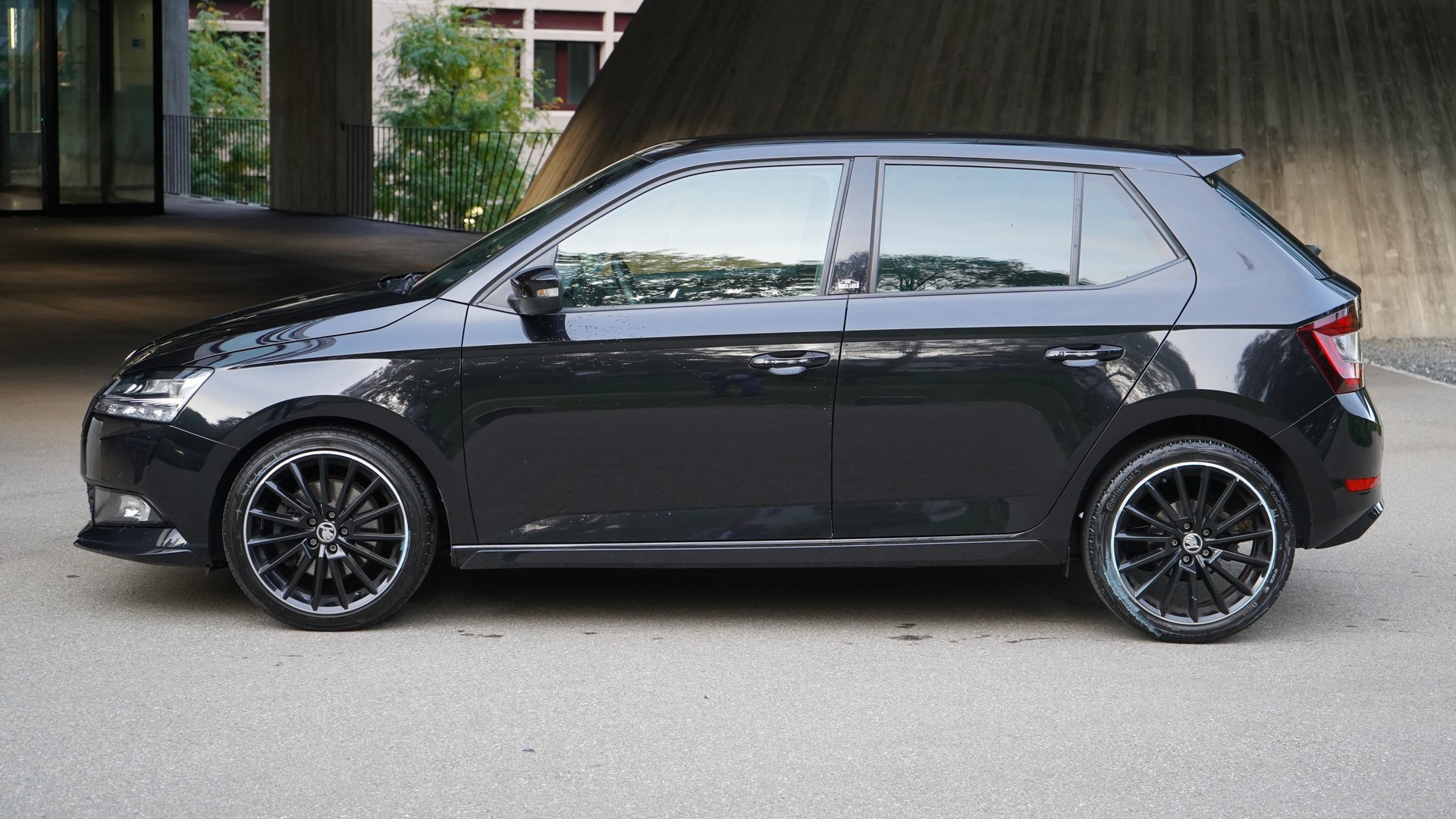 SKODA Fabia 1.0 TSI Monte Carlo DSG-image-5