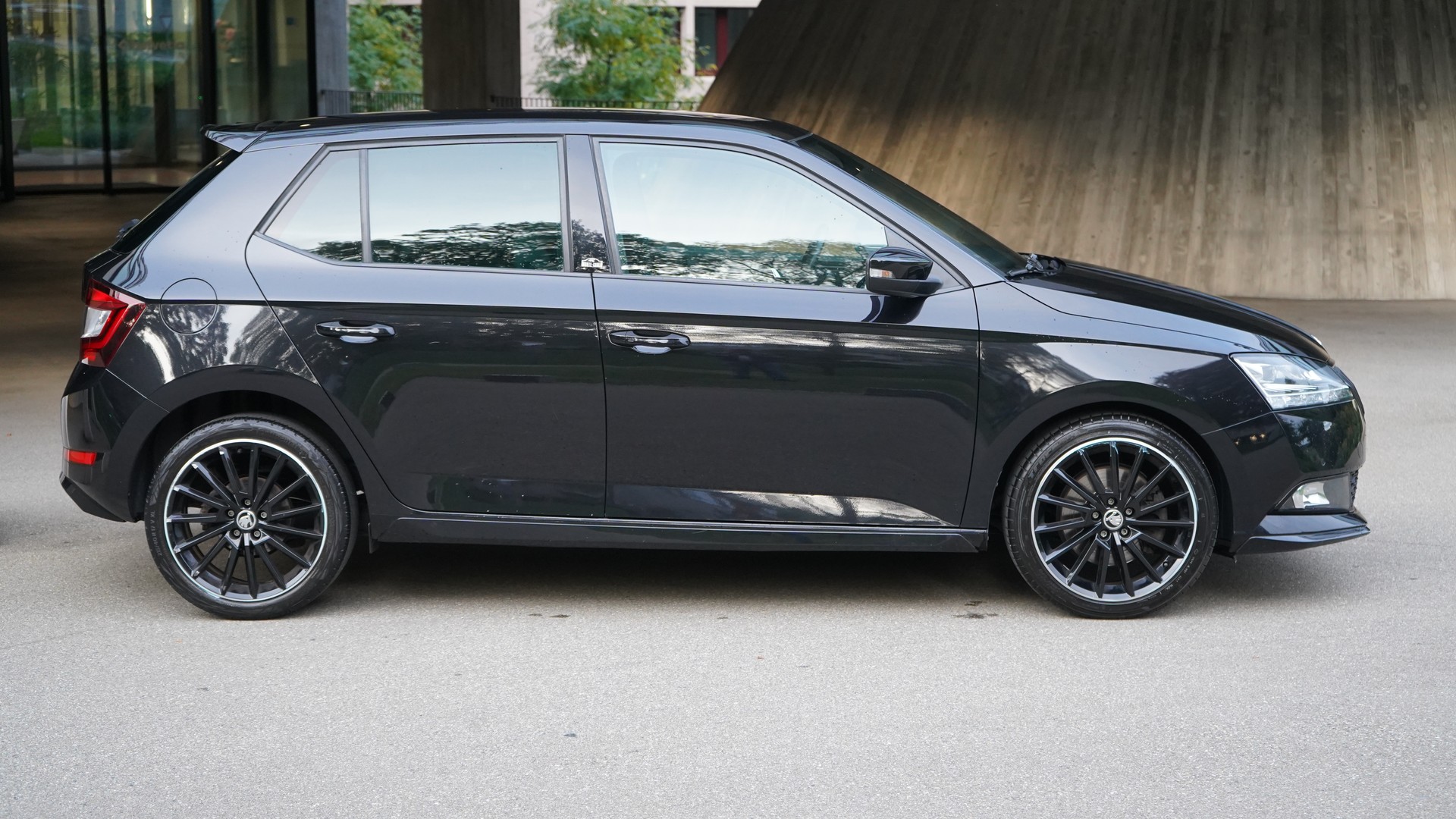 SKODA Fabia 1.0 TSI Monte Carlo DSG-image-3