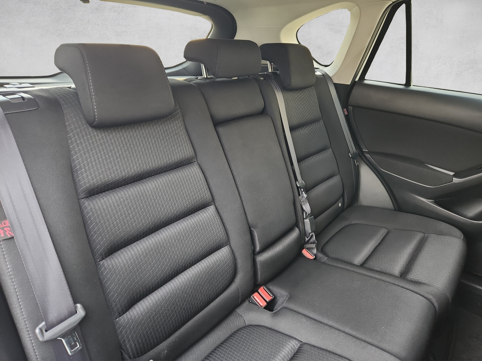 MAZDA CX-5 2.2 D Ambition AWD Automatic-image-15