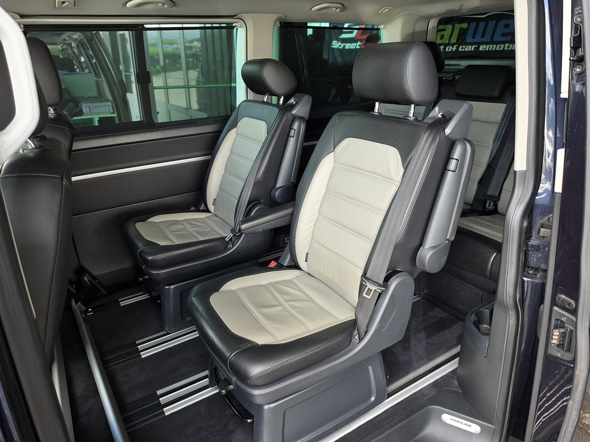 VW T6 Multivan 2.0 TDI Highline 4Motion-image-6