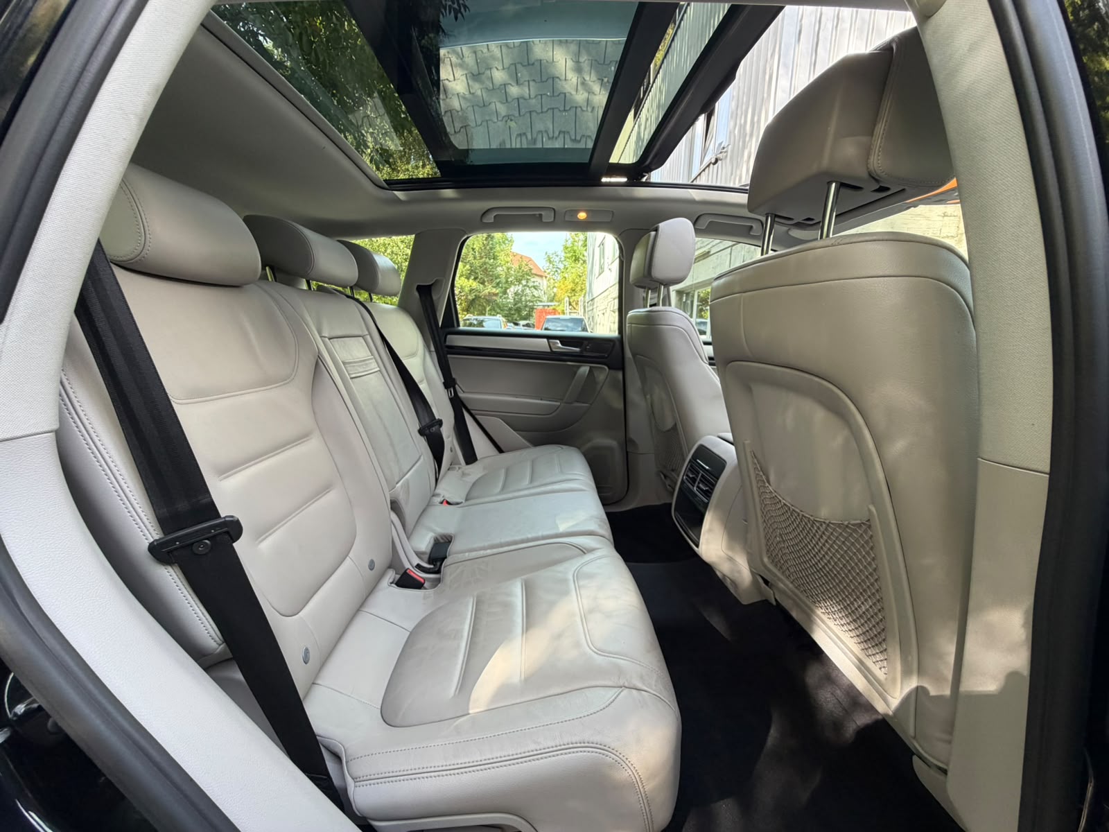 VW Touareg 3.0 TDI BlueMotion Technology Tiptronic-image-15