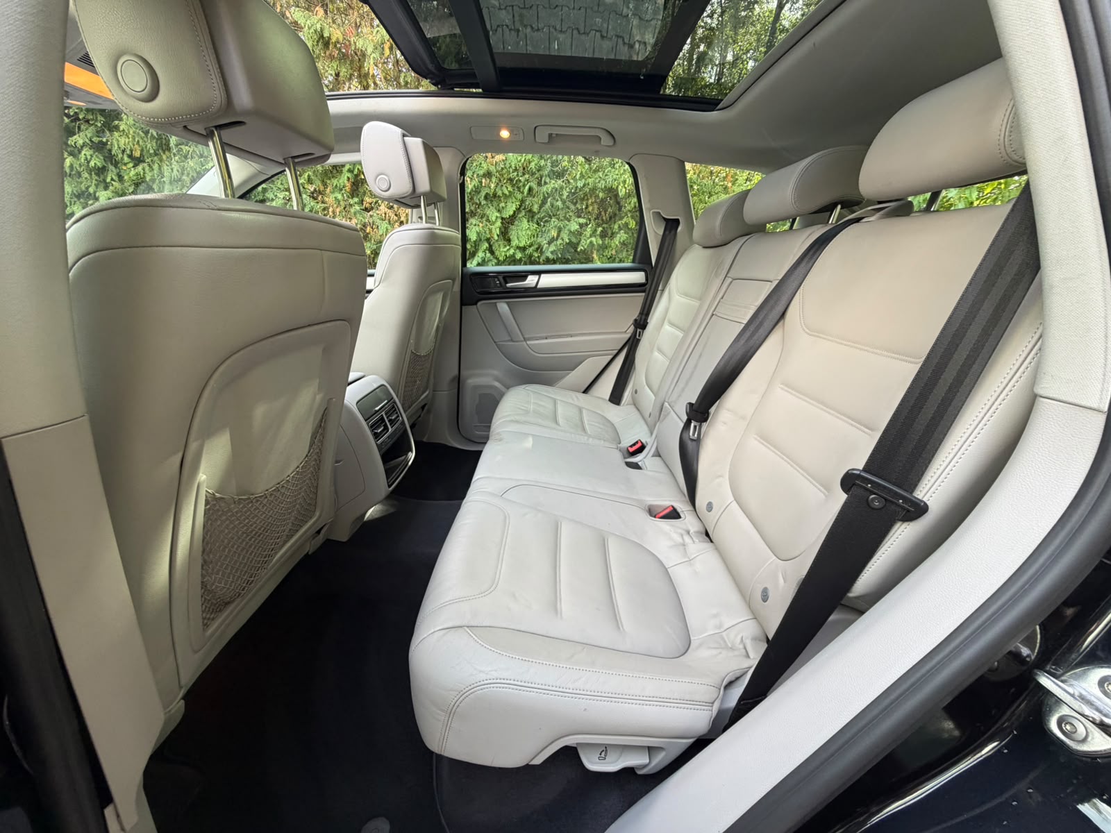 VW Touareg 3.0 TDI BlueMotion Technology Tiptronic-image-11