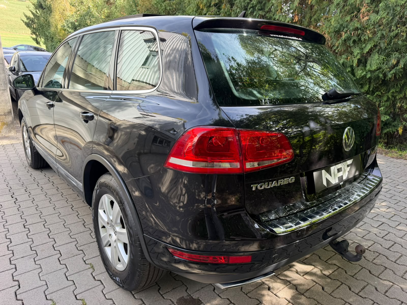 VW Touareg 3.0 TDI BlueMotion Technology Tiptronic-image-2