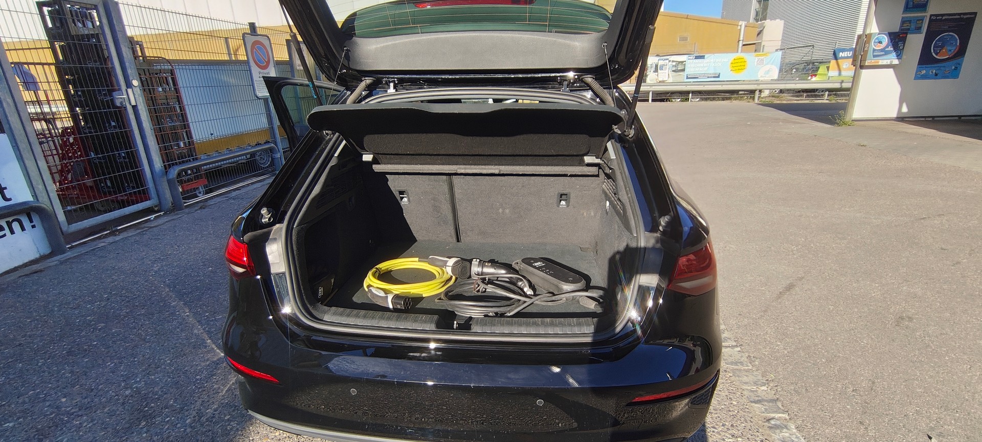 AUDI 1.4 40 TFSI e S-Tronic-image-11