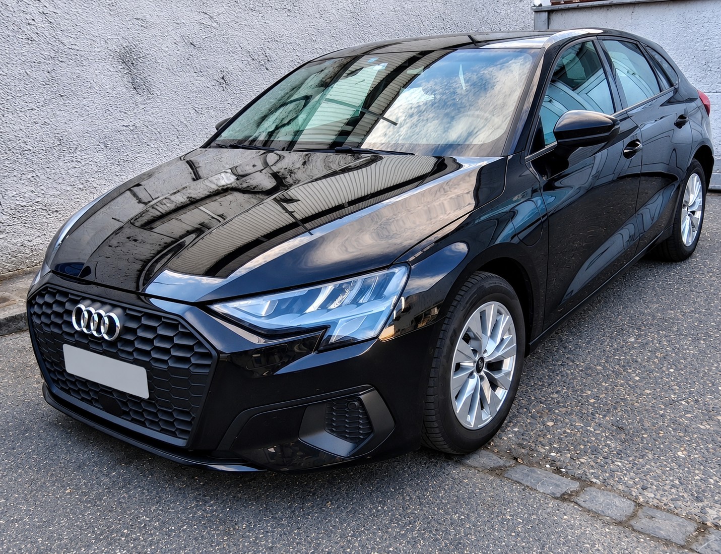 AUDI 1.4 40 TFSI e S-Tronic-image-1