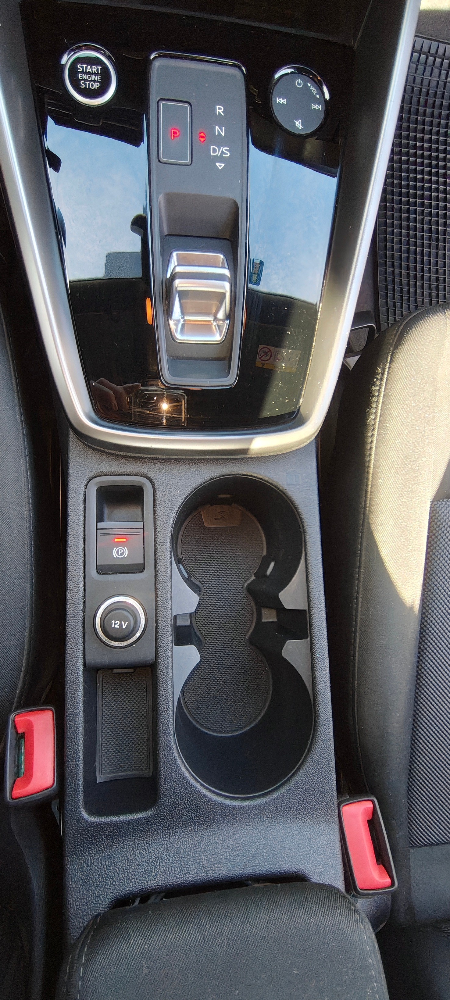 AUDI 1.4 40 TFSI e S-Tronic-image-14