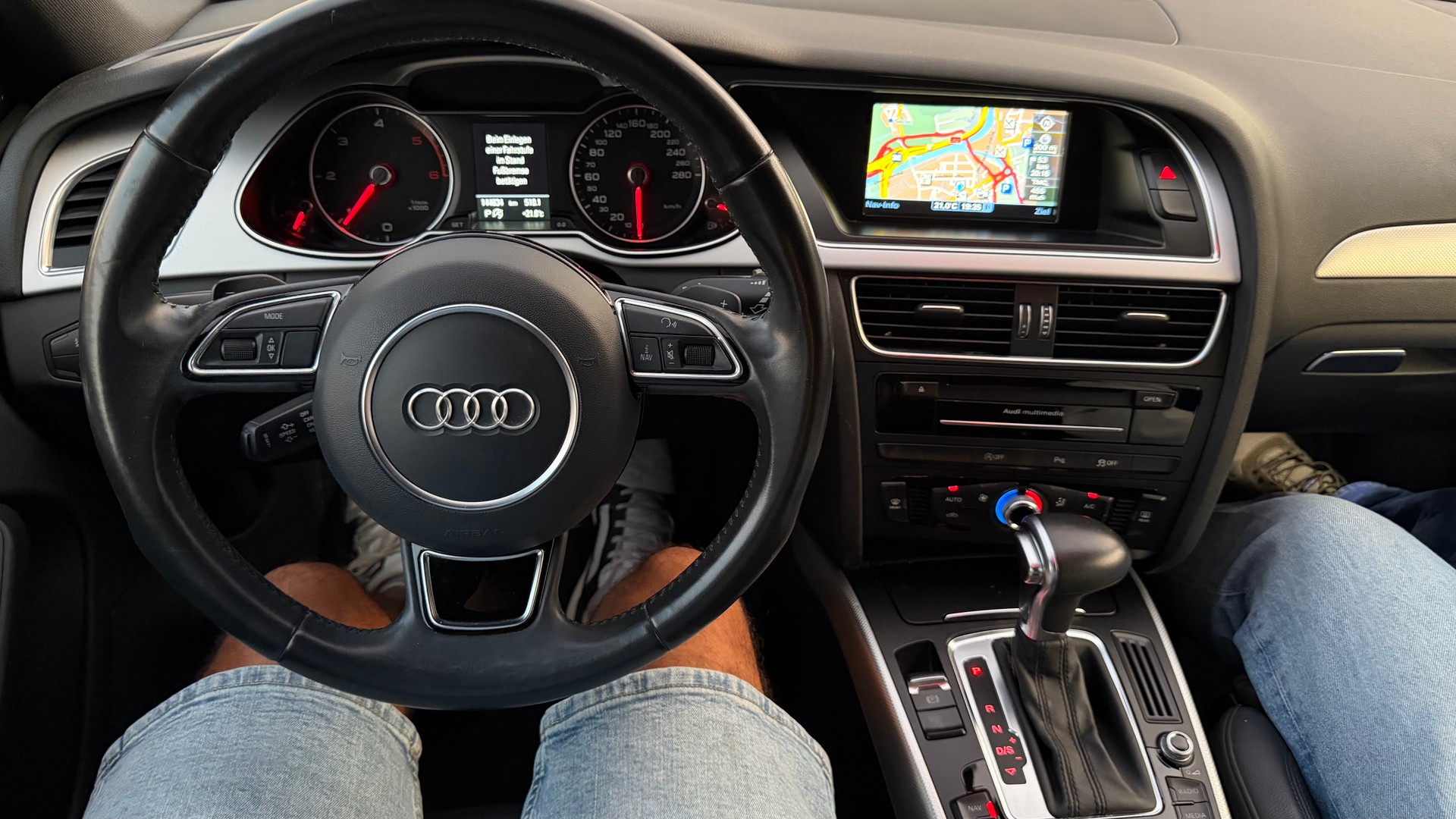 AUDI A4 Avant 2.0 TDI multitronic-image-7