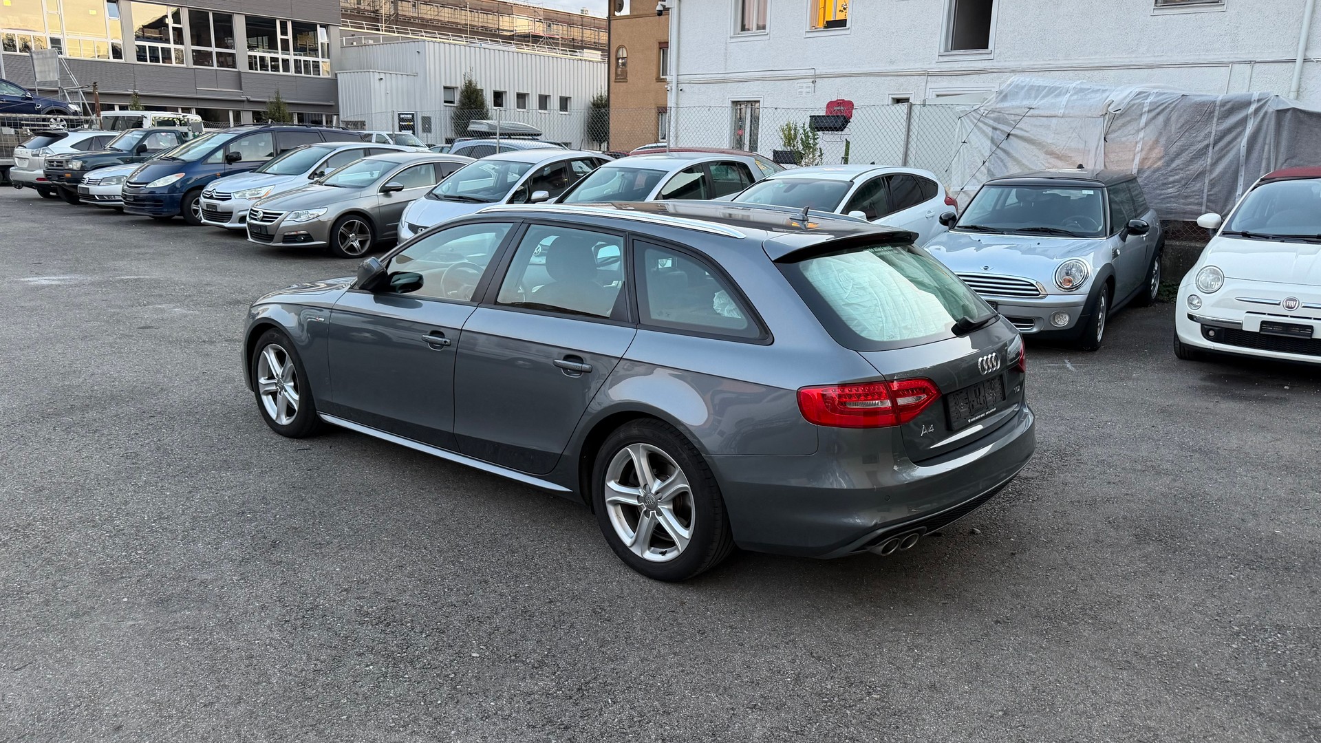 AUDI A4 Avant 2.0 TDI multitronic-image-2