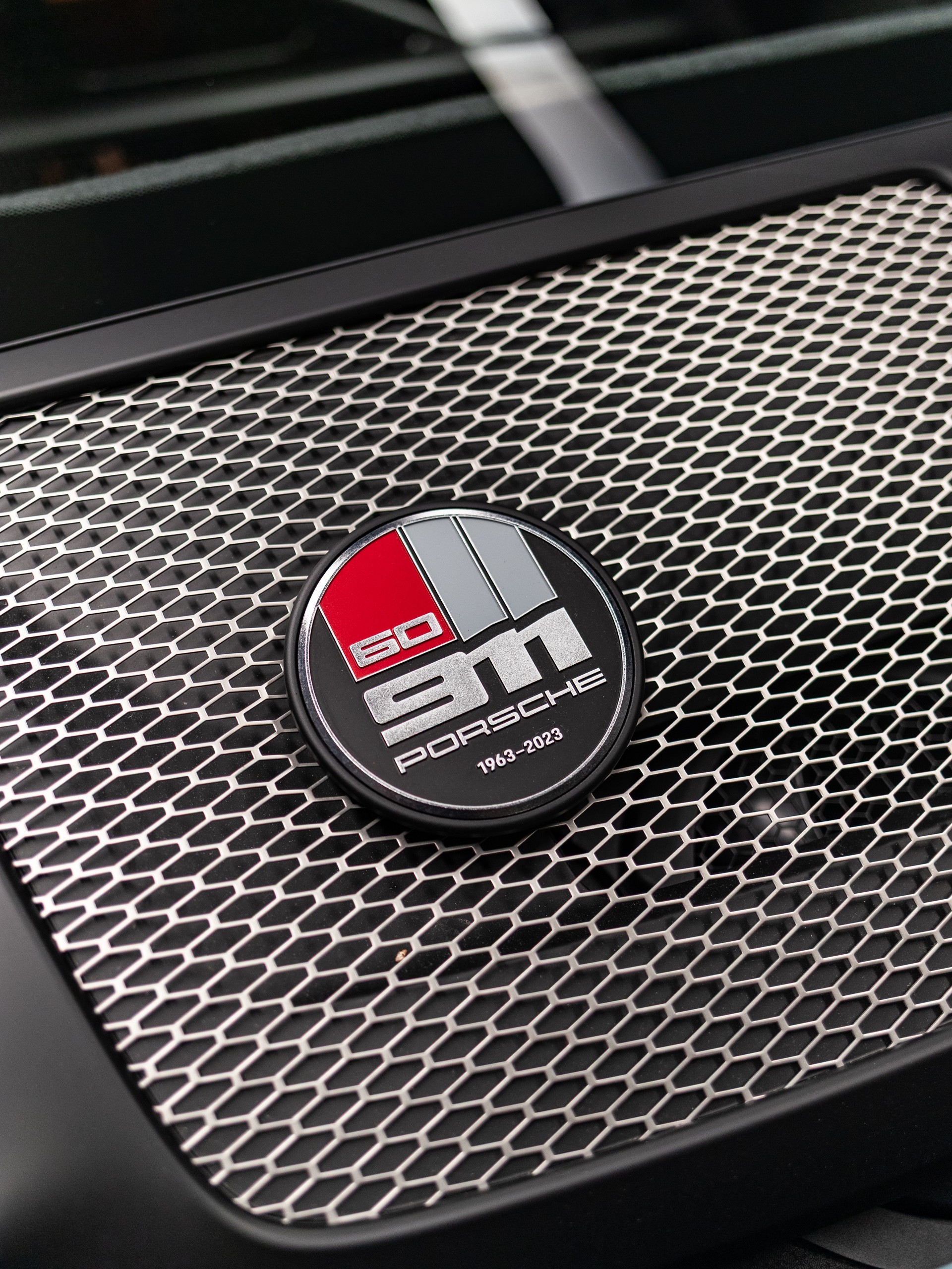 PORSCHE 911 S/T-image-25