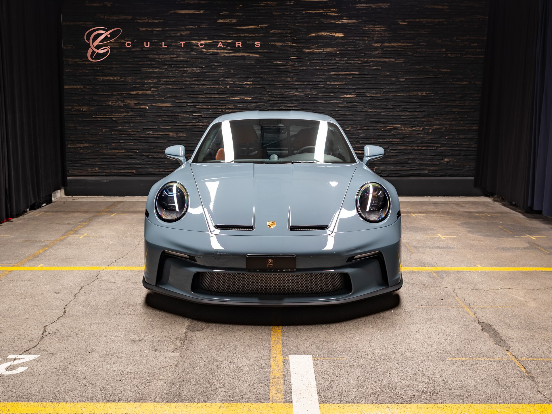 PORSCHE 911 S/T-image-2