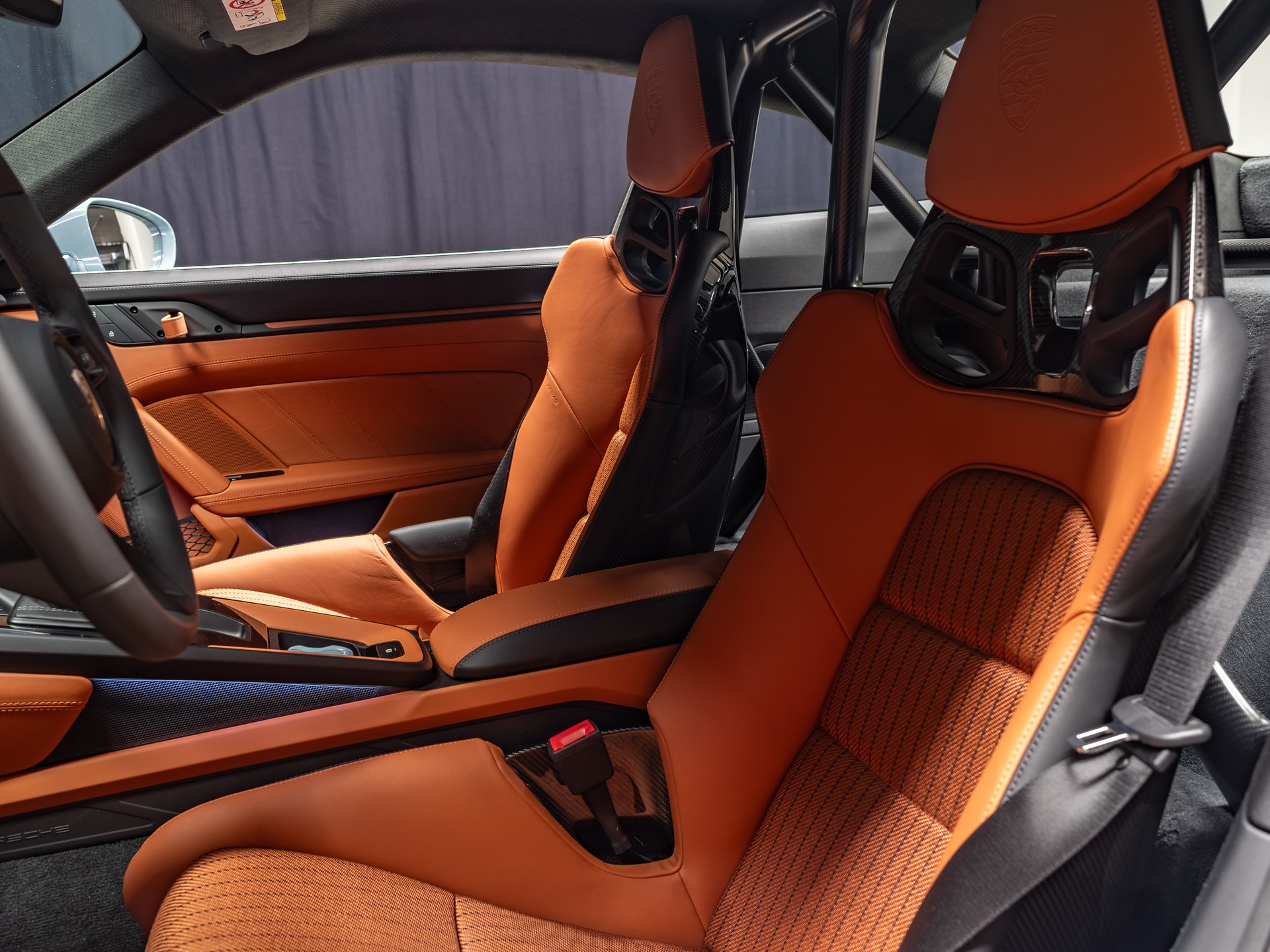 PORSCHE 911 S/T-image-7