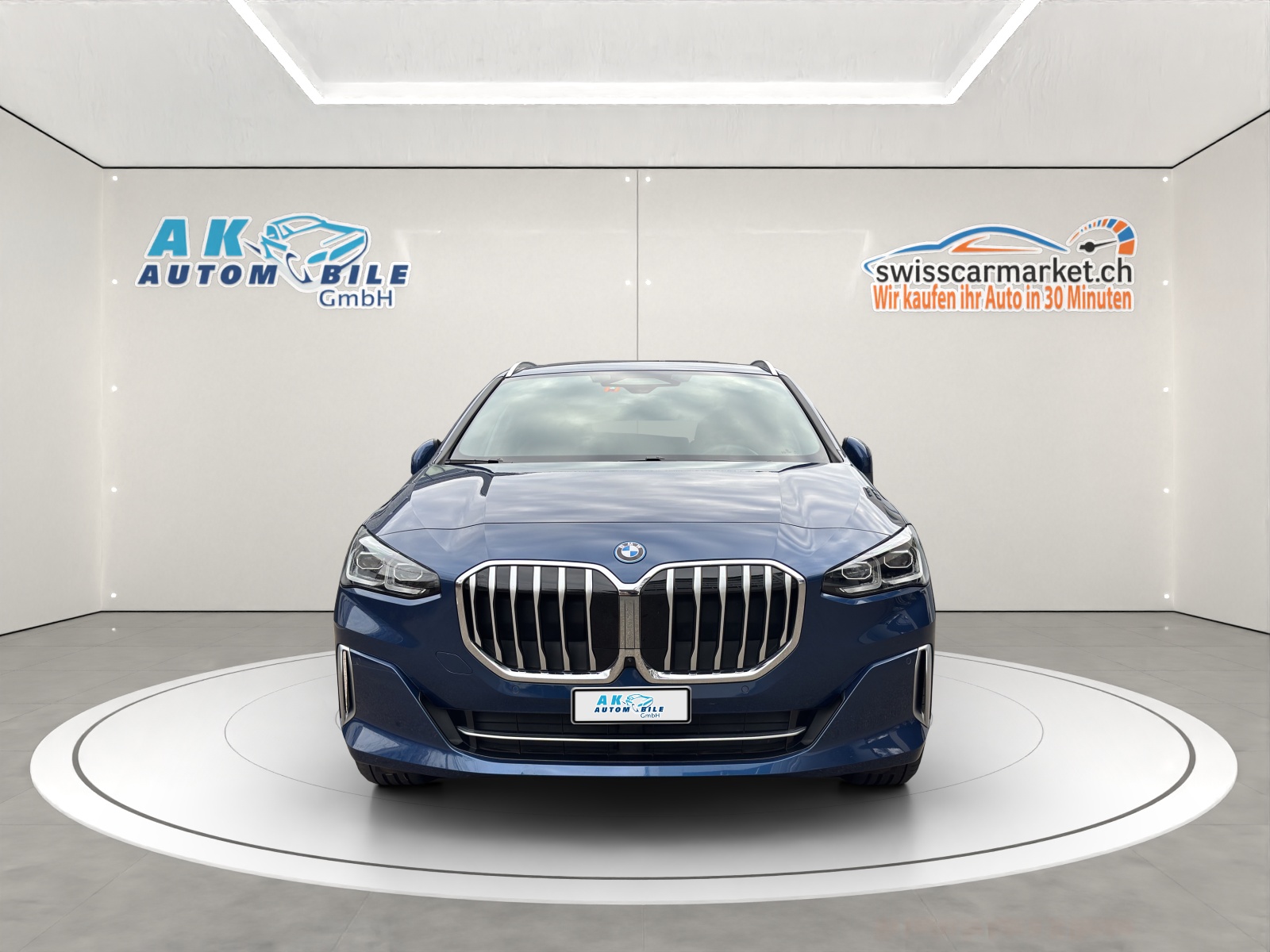 BMW 230e xDrive Active Tourer Luxury Line-image-2