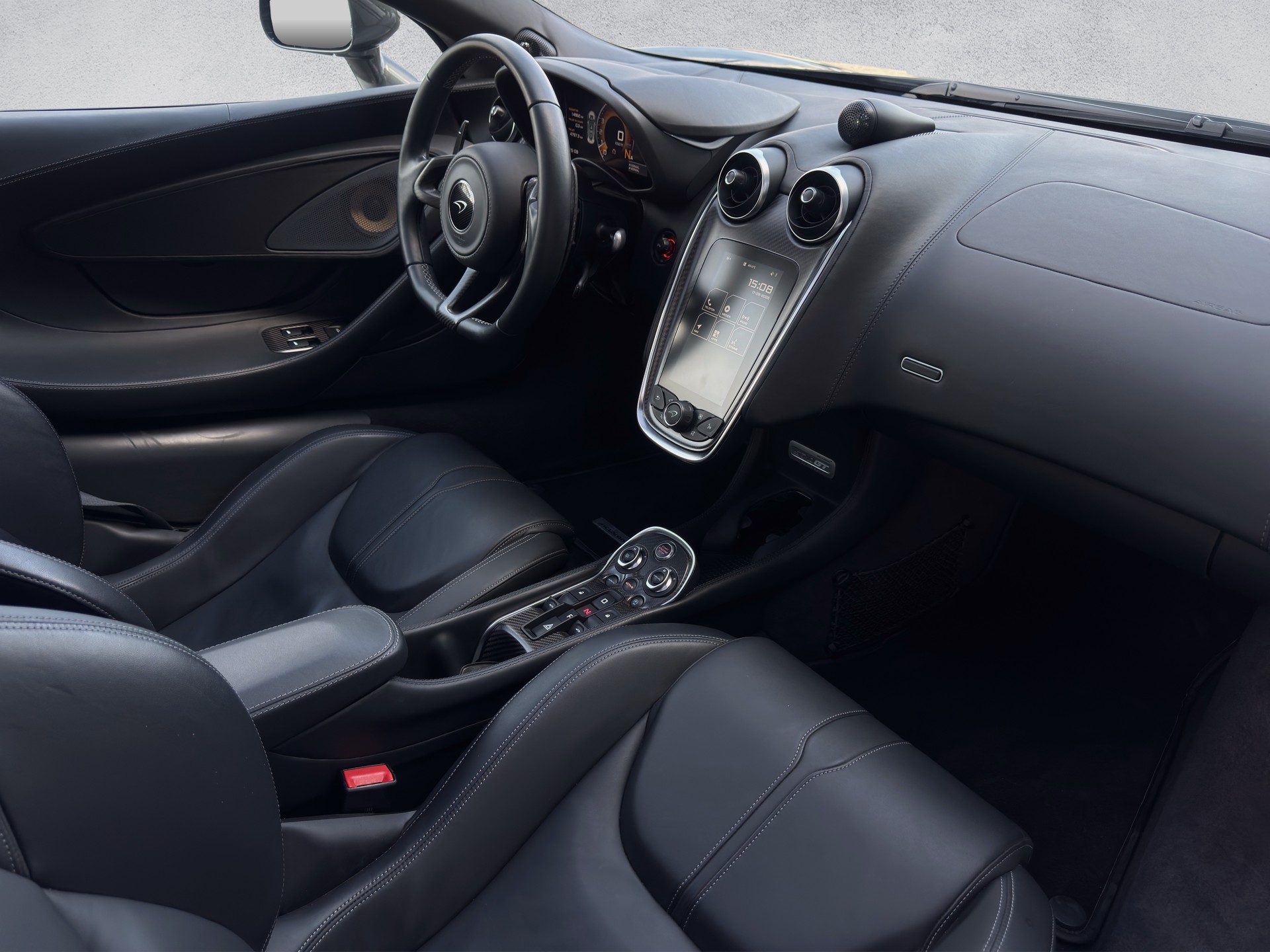 McLAREN 570GT Coupé 3.8 V8 SSG-image-11