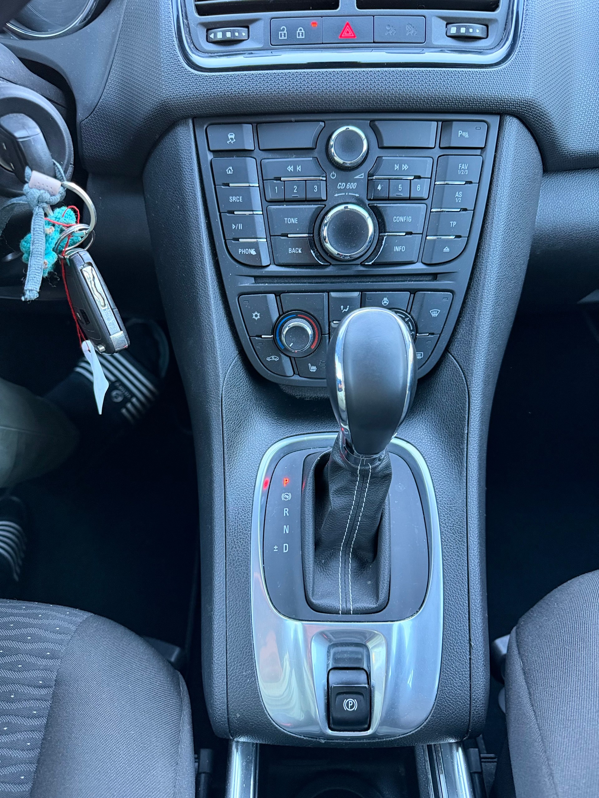 OPEL Meriva 1.4 Turbo Drive Automatic-image-16