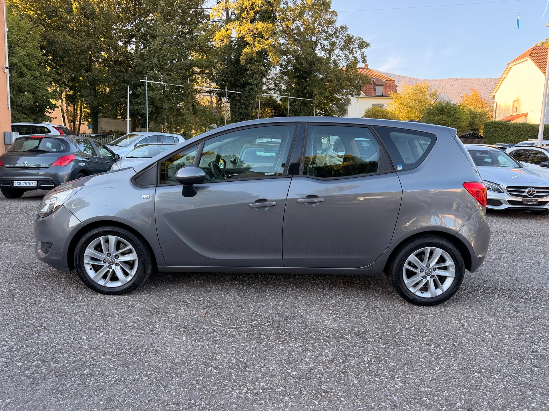 OPEL Meriva 1.4 Turbo Drive Automatic-image-4