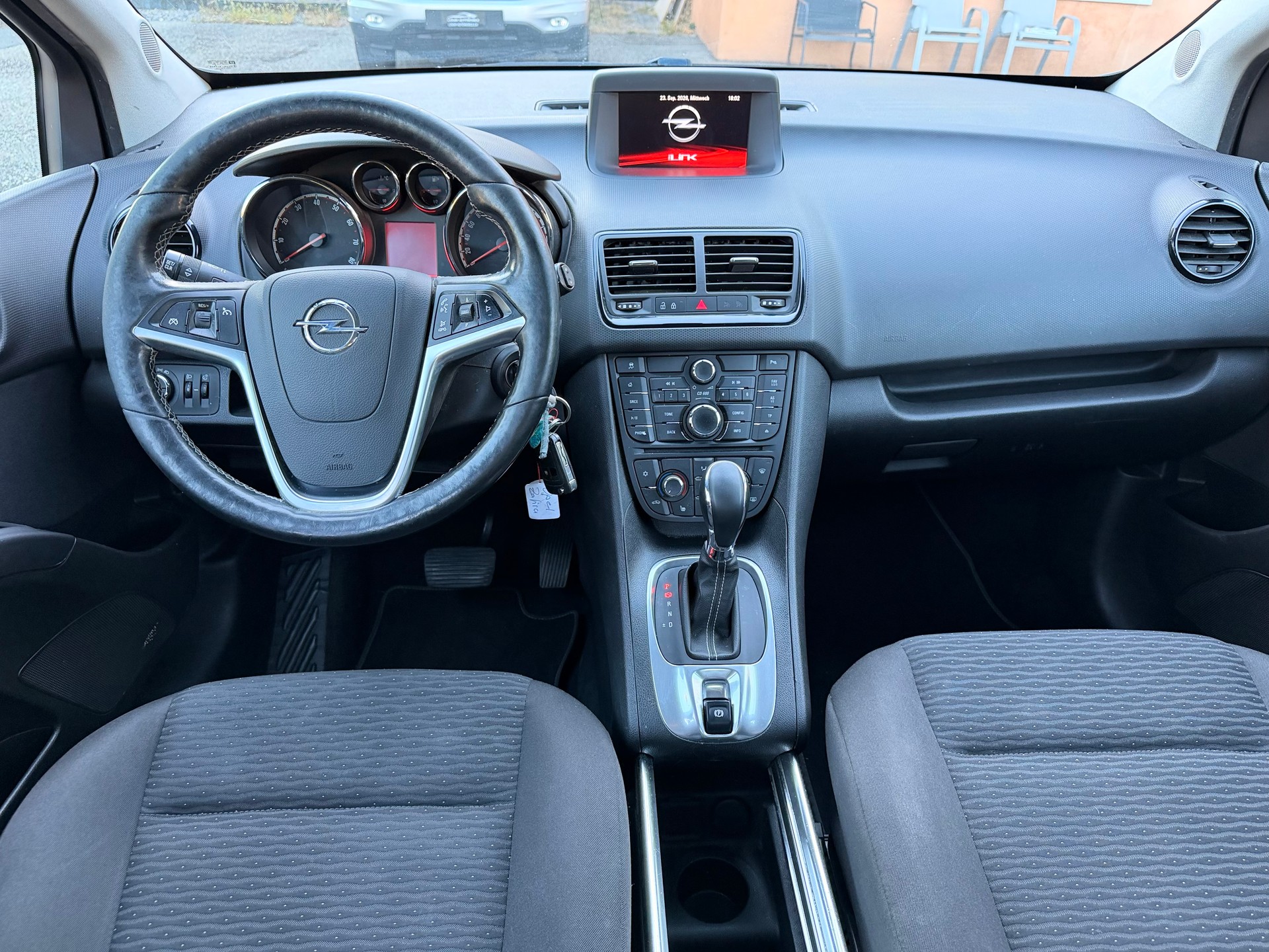 OPEL Meriva 1.4 Turbo Drive Automatic-image-19