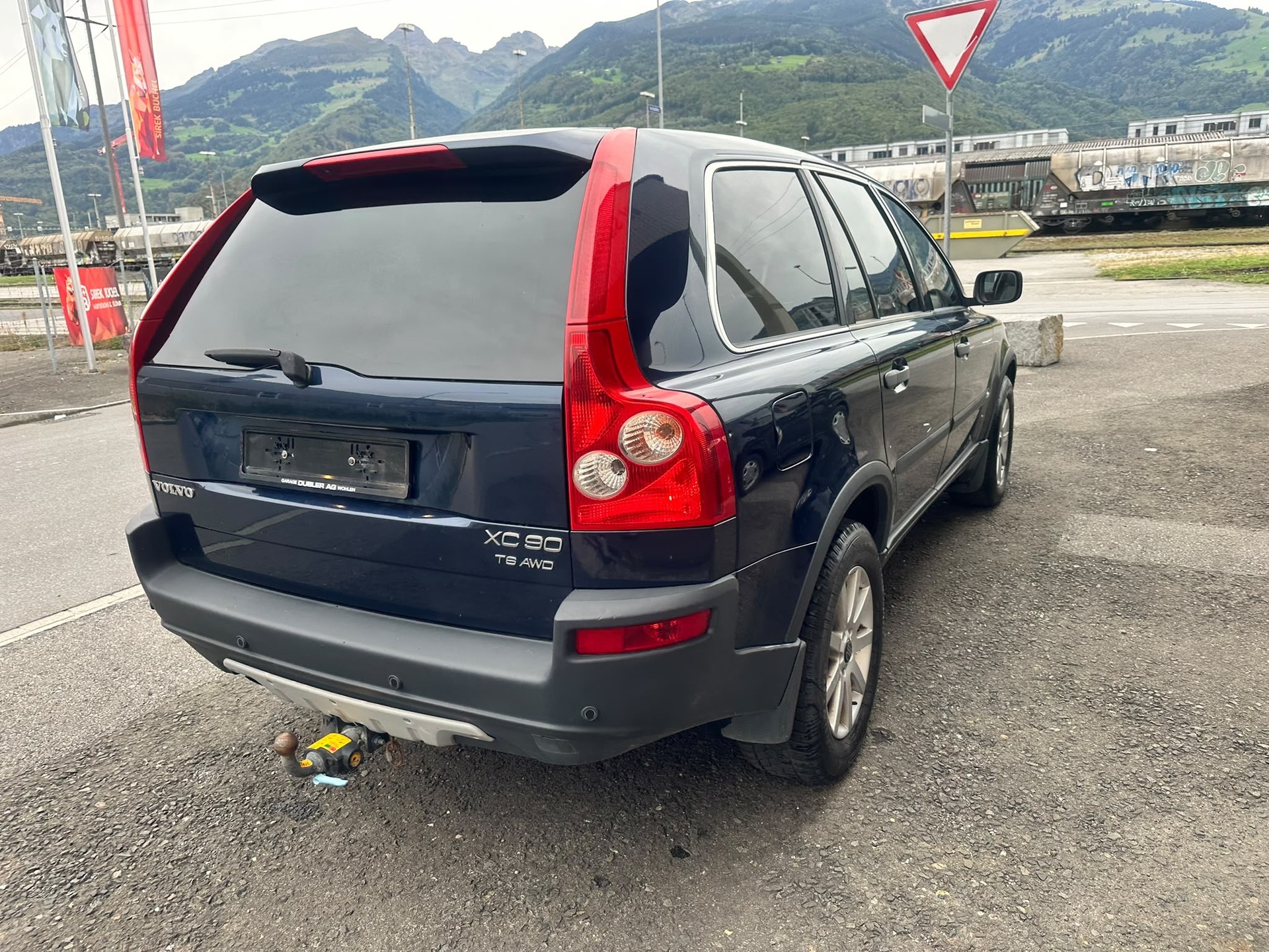 VOLVO XC90 T6 AWD Geartronic-image-3