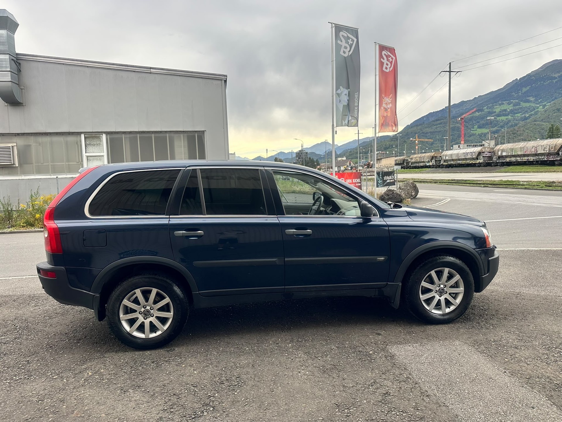 VOLVO XC90 T6 AWD Geartronic-image-2