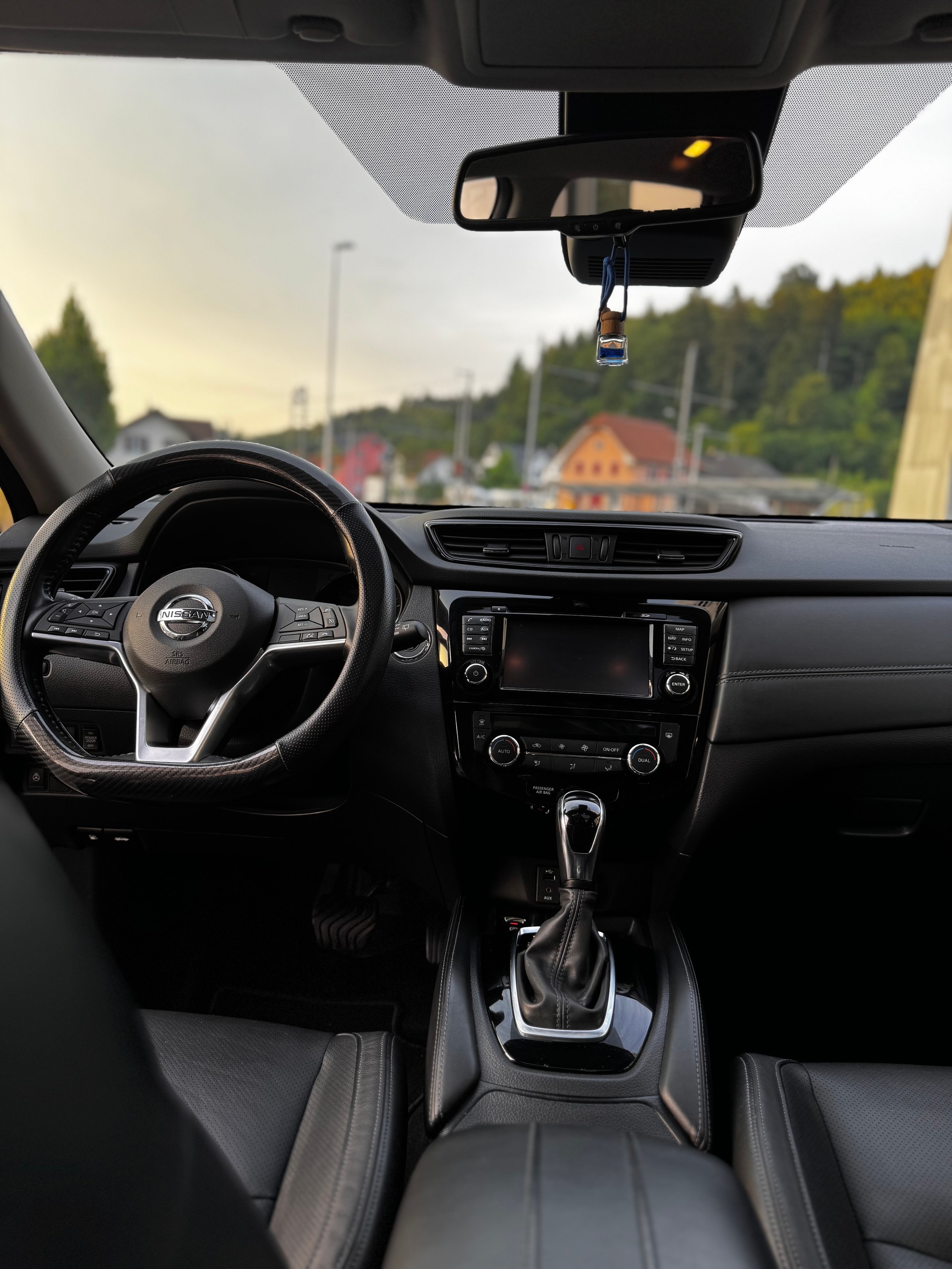 NISSAN X-Trail 2.0 dCi Tekna 4x4 Xtronic CVT ALLMODE 4x4-image-3