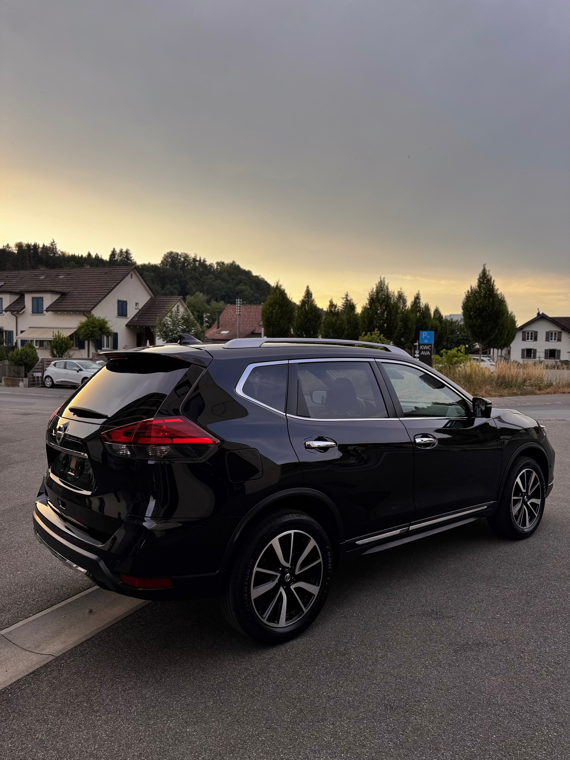 NISSAN X-Trail 2.0 dCi Tekna 4x4 Xtronic CVT ALLMODE 4x4-image-1