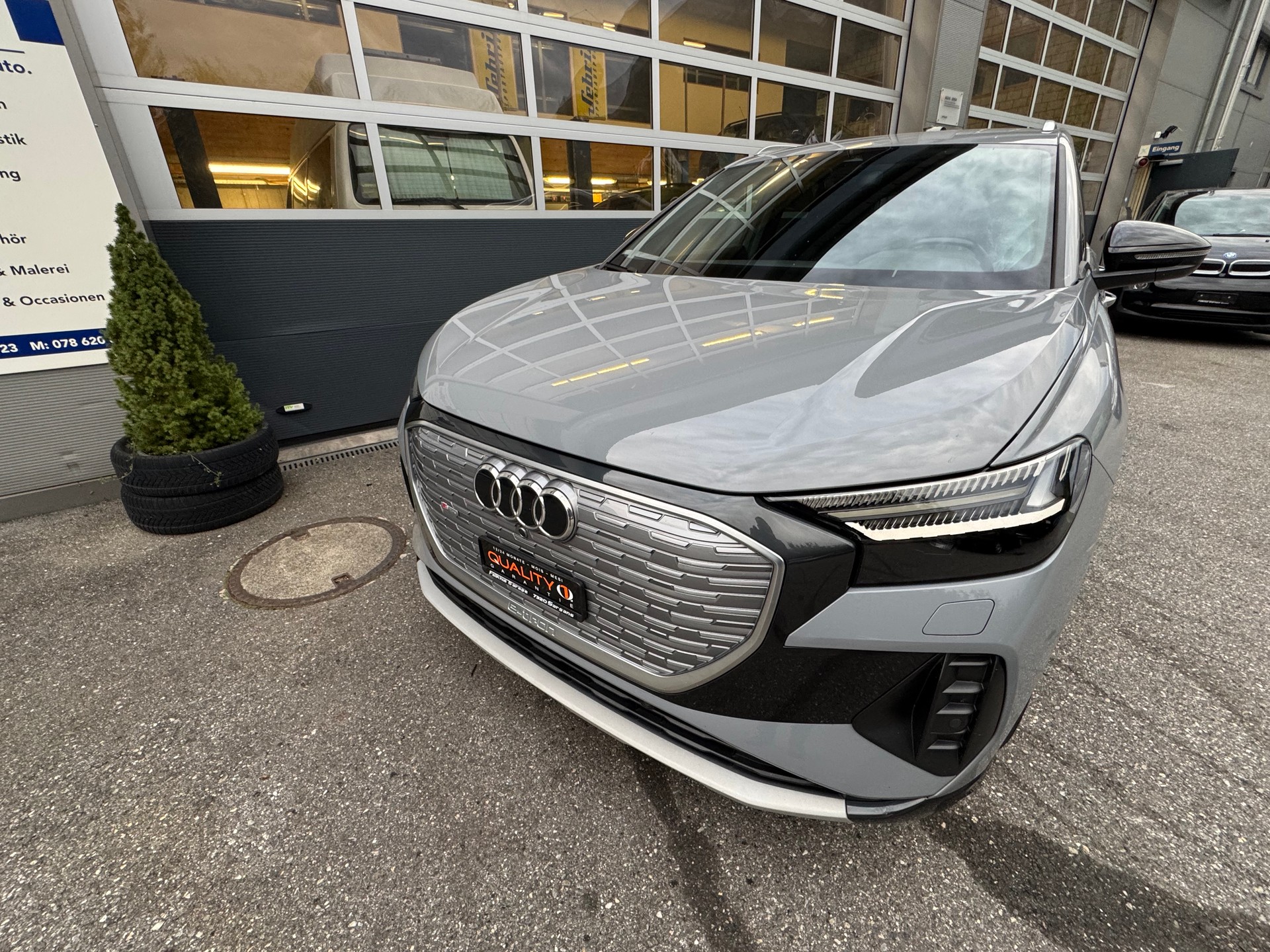 AUDI Q4 e-tron 50 quattro-image-10