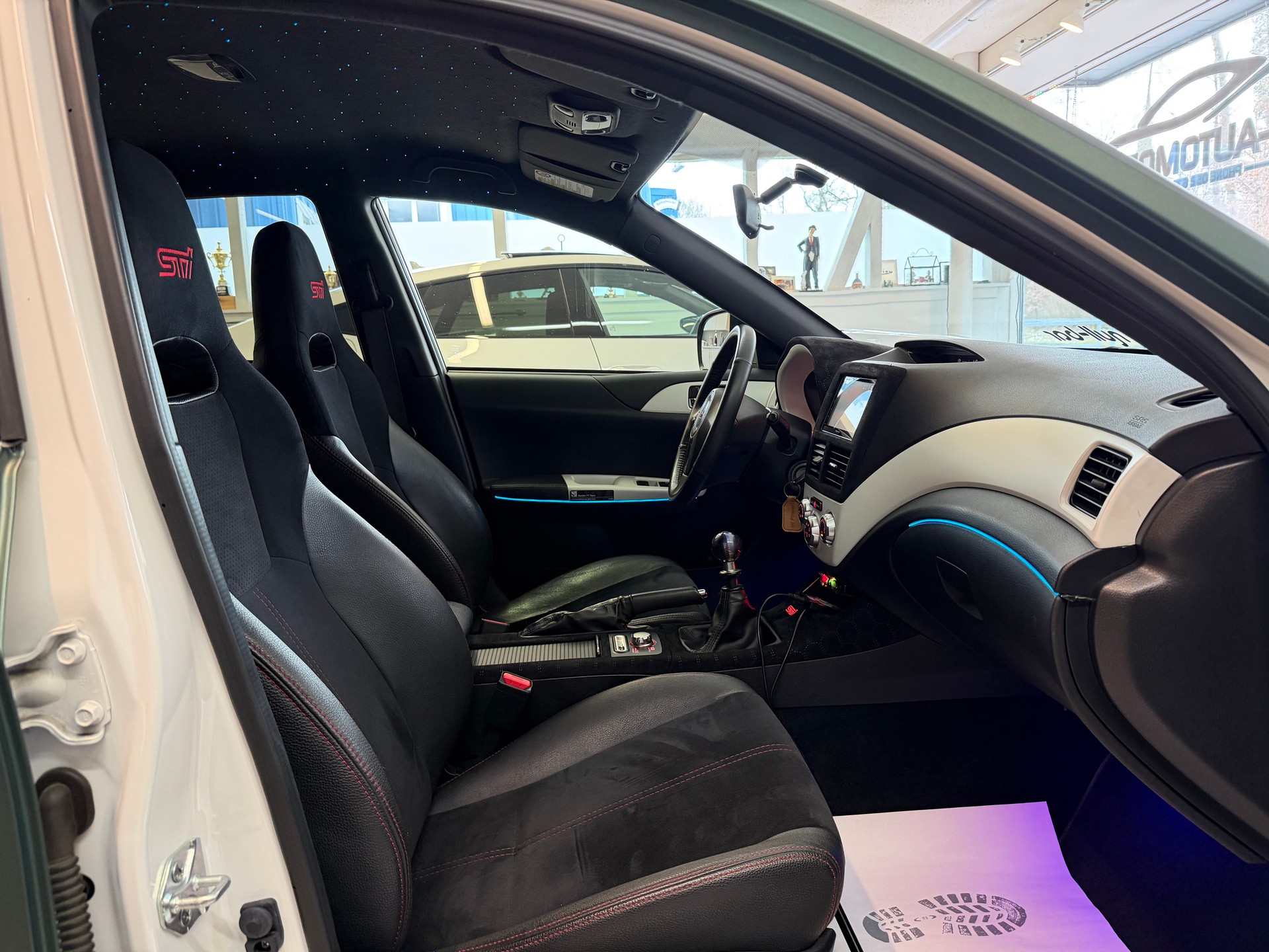 SUBARU WRX STI 2.5 T Sport-image-15