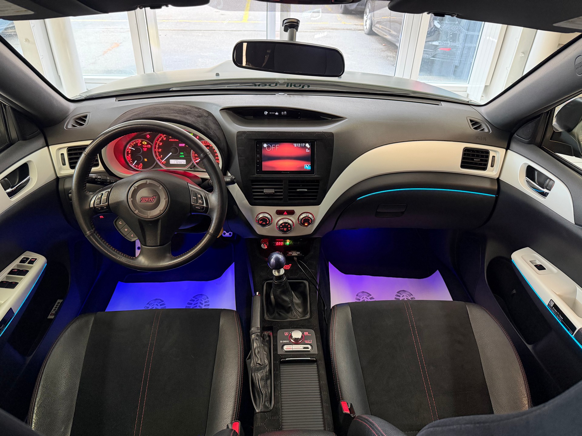SUBARU WRX STI 2.5 T Sport-image-14