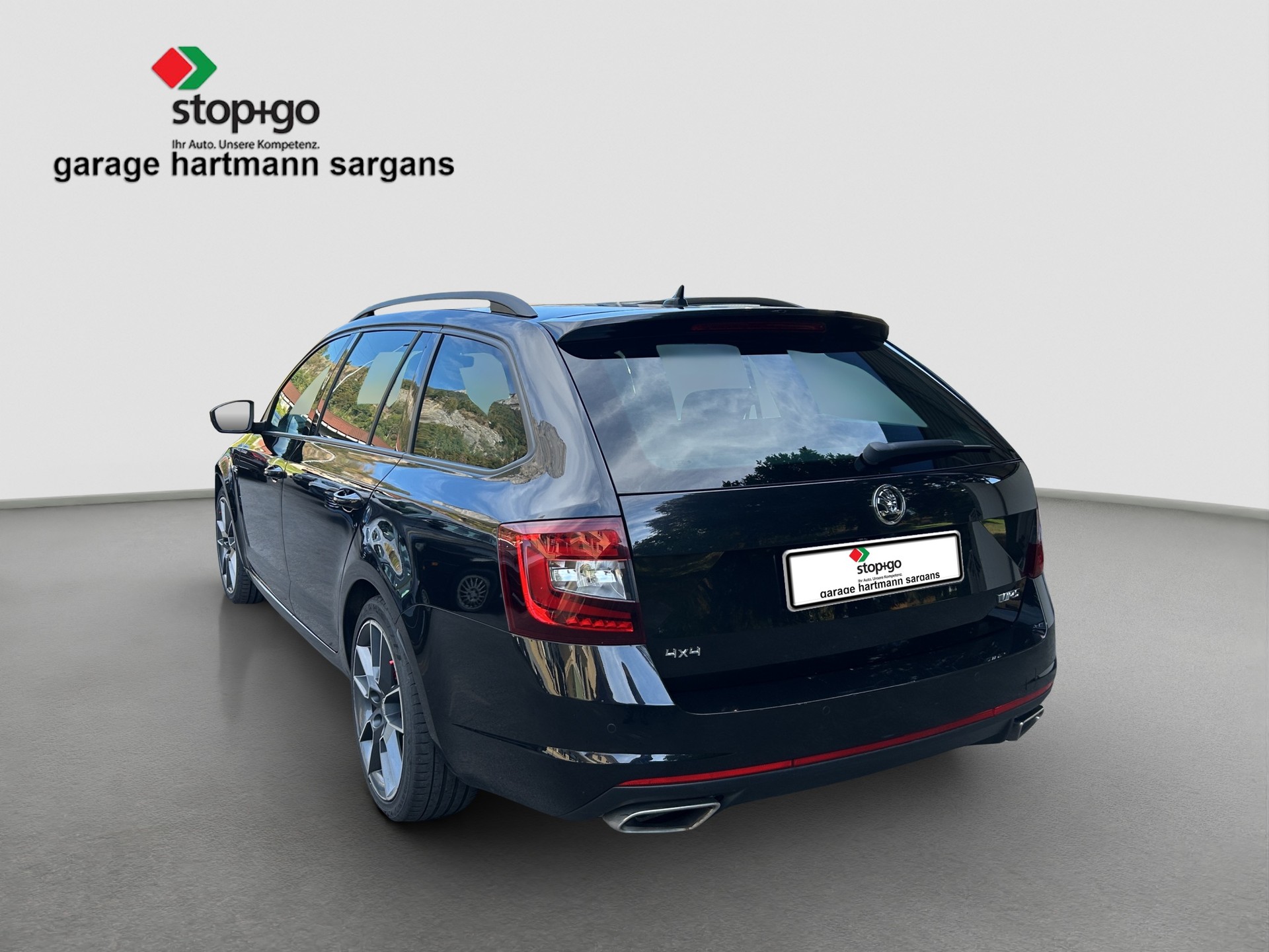 SKODA Octavia Combi 2.0 TDI RS 4x4 DSG-image-6