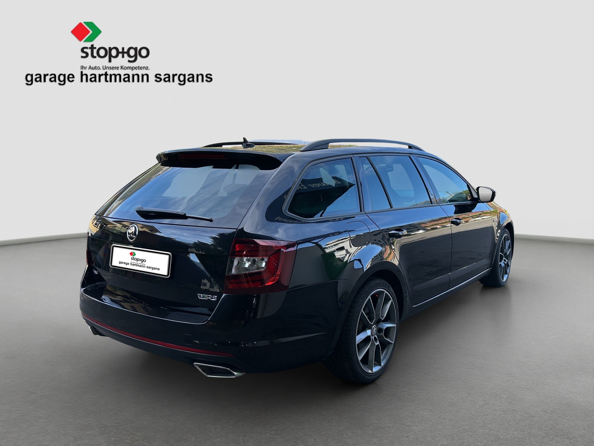 SKODA Octavia Combi 2.0 TDI RS 4x4 DSG-image-5