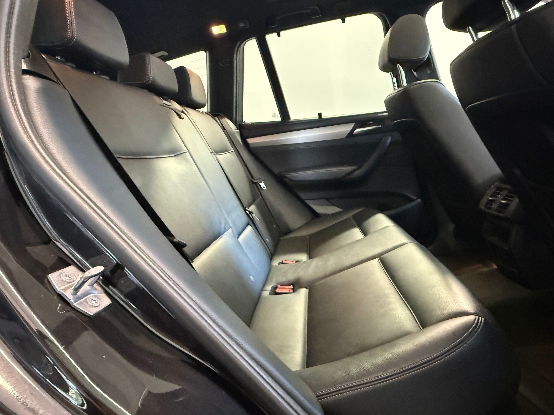 BMW X3 xDrive 35d Steptronic M-Sport Paket Ab 250.- pro Monat Head-Up Panorama-image-12