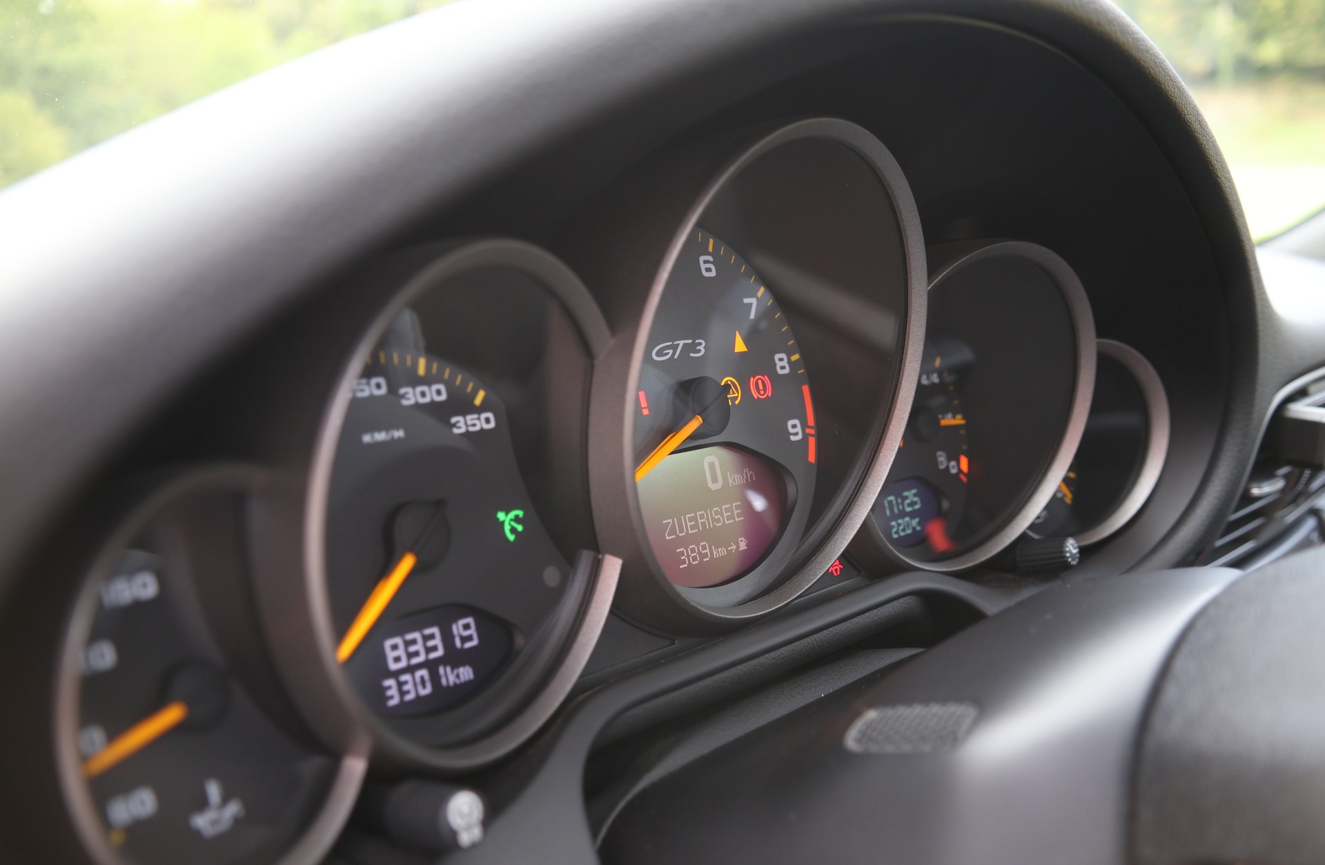 PORSCHE 911 GT3-image-10